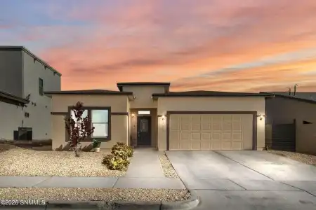 1117 Nickel Hill Avenue, Sunland Park, New Mexico 88008, 3 Bedrooms Bedrooms, ,2.5 BathroomsBathrooms,Residential,For Sale,Nickel Hill,2601016