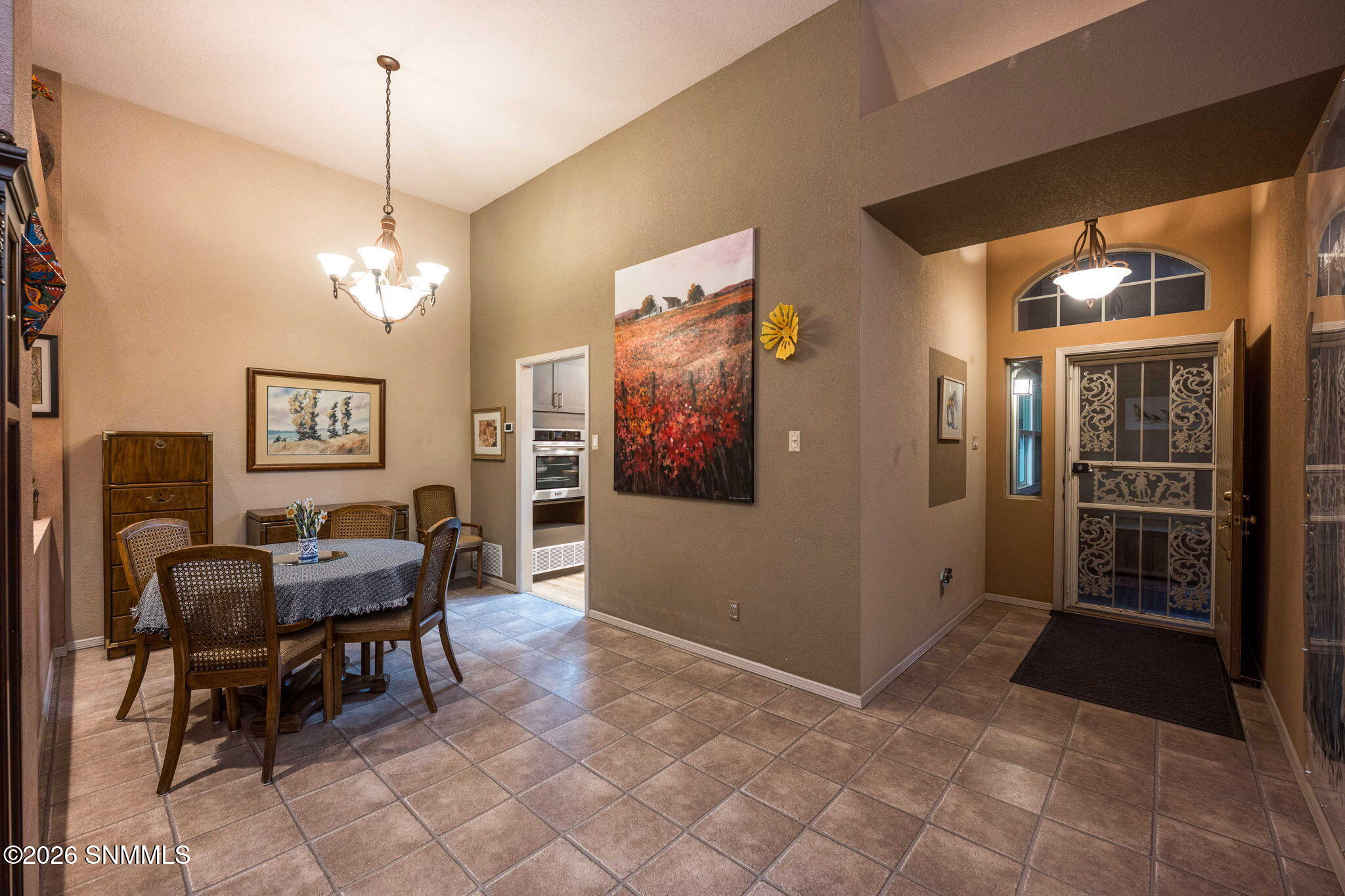 1 2444 Eldorado Ct. Las Cruces NM Z Real