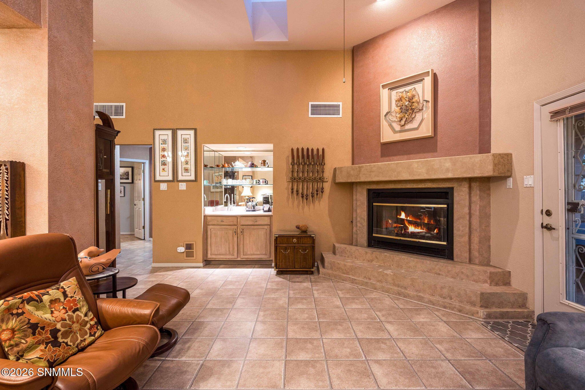 1 2444 Eldorado Ct. Las Cruces NM Z Real