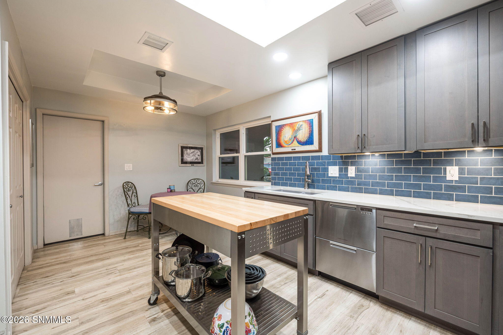 1 2444 Eldorado Ct. Las Cruces NM Z Real