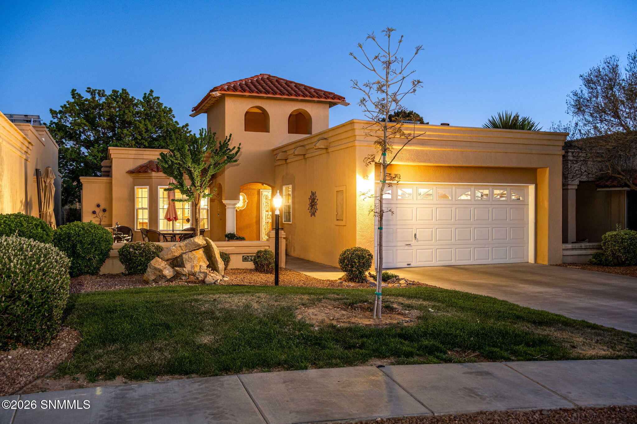 1 2444 Eldorado Ct. Las Cruces NM Z Real