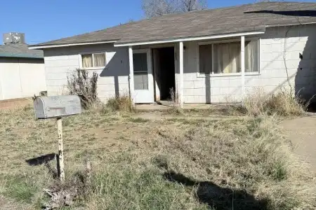 402 Ohio Street, Silver City, New Mexico 88061, 2 Bedrooms Bedrooms, ,1 BathroomBathrooms,Residential,For Sale,Ohio,2601042