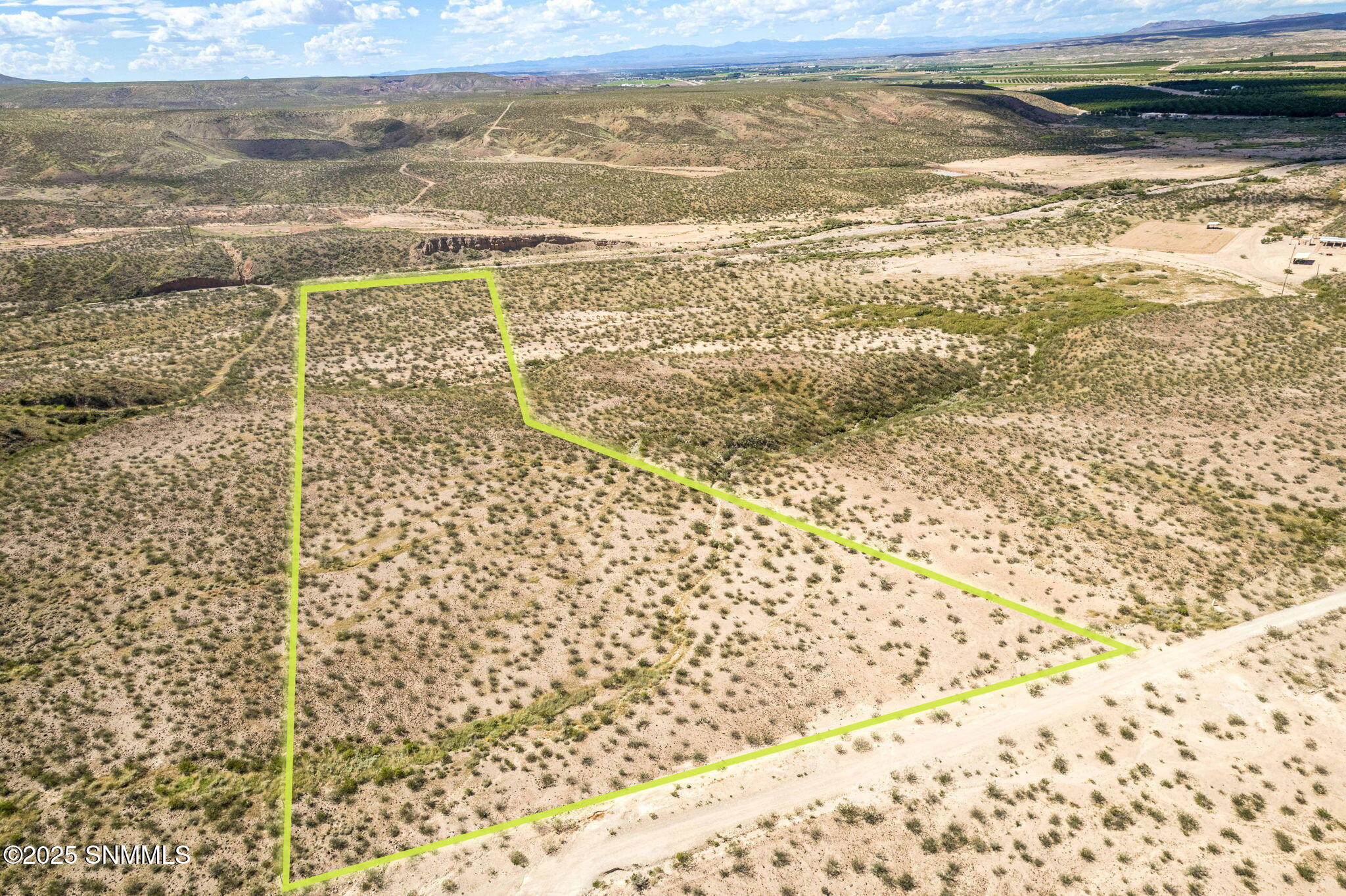 5-web-or-mls-Snappin Homes (TahneeMara_L