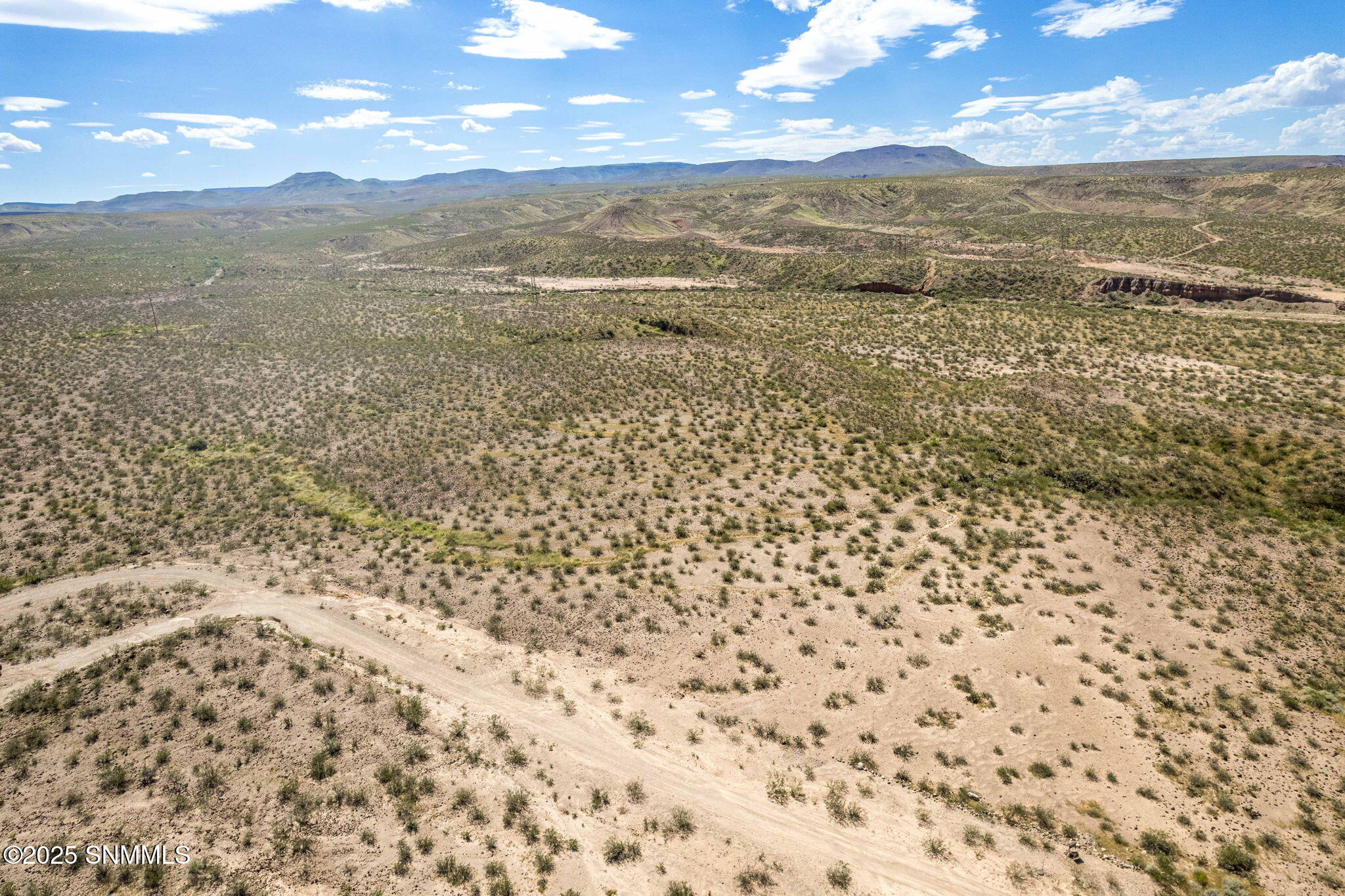 8-web-or-mls-Snappin Homes (TahneeMara_L