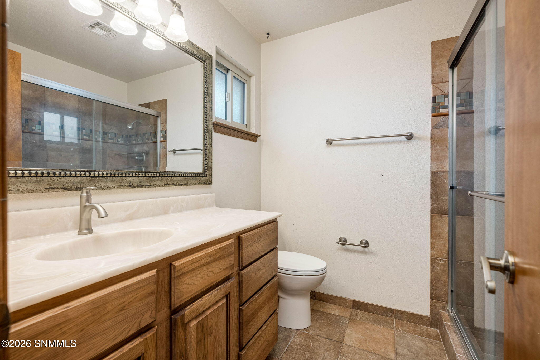 25-web-or-mls-Snappin Homes (Homestead70