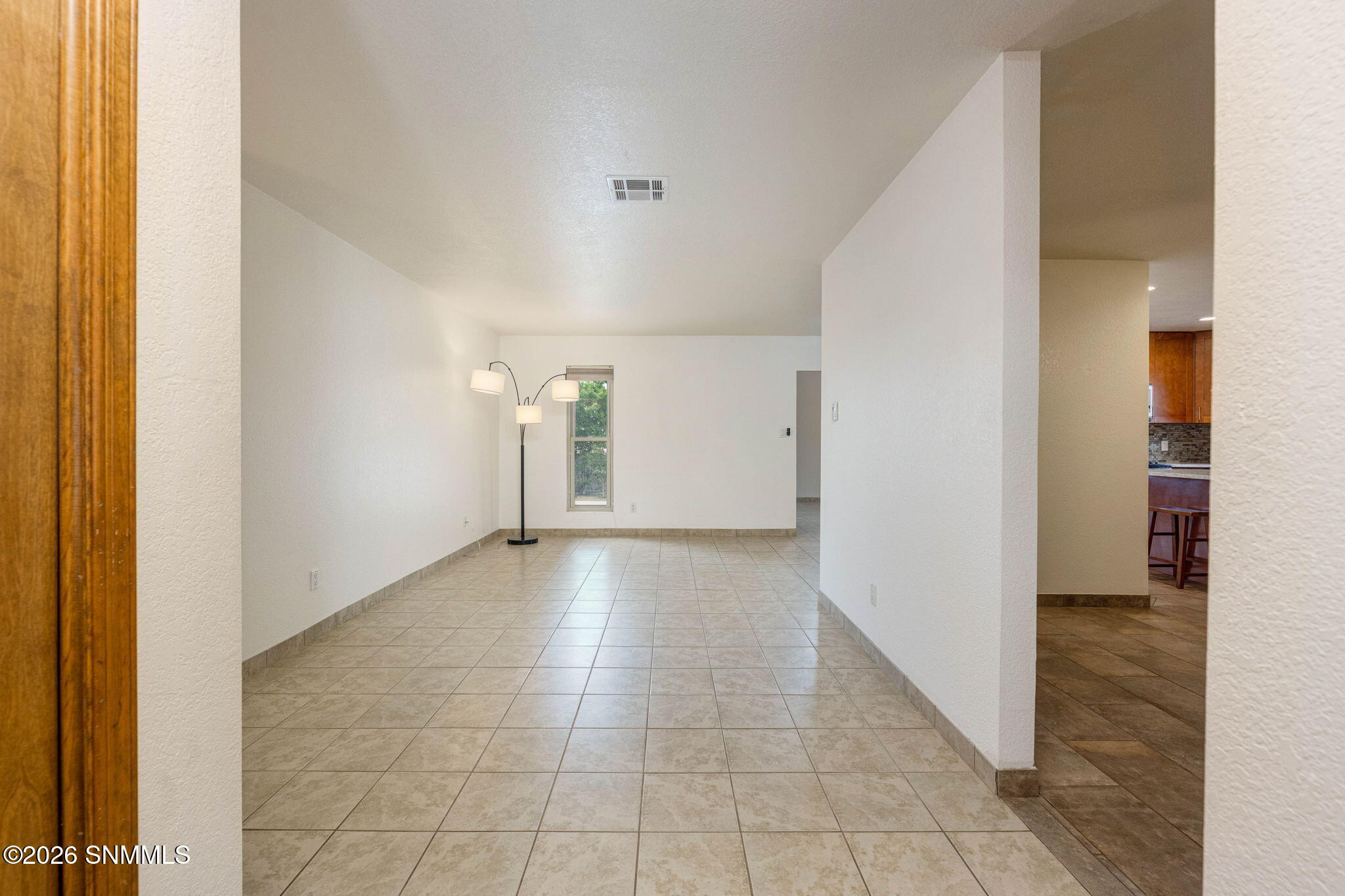 5-web-or-mls-Snappin Homes (Homestead703