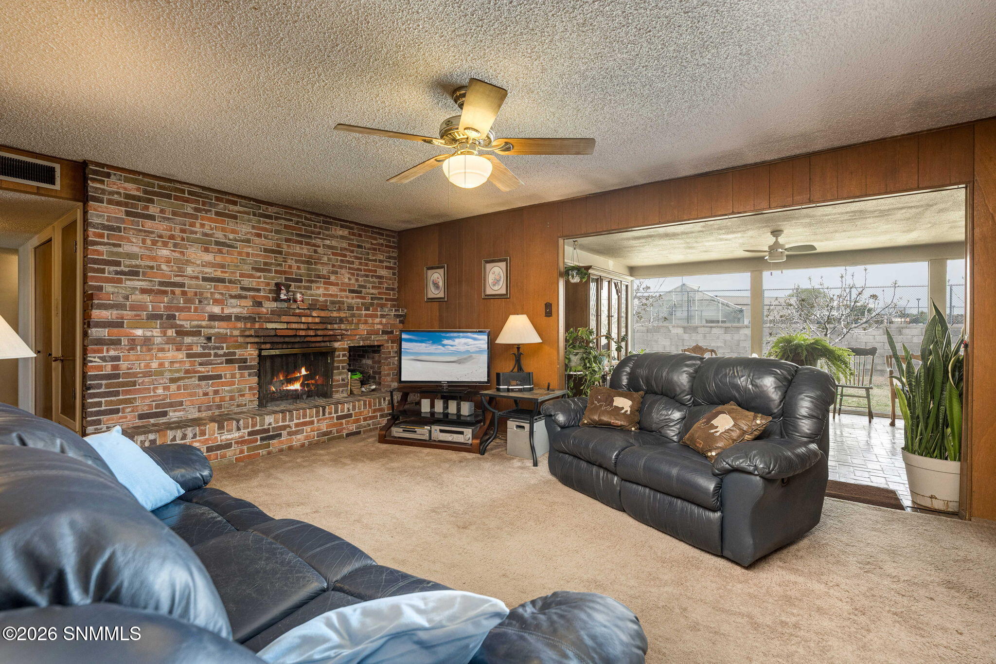 11-web-or-mls-Snappin Homes (Crescent198