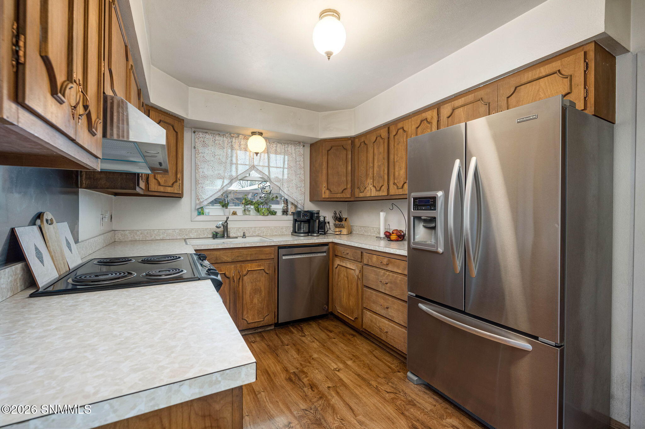 13-web-or-mls-Snappin Homes (Crescent198