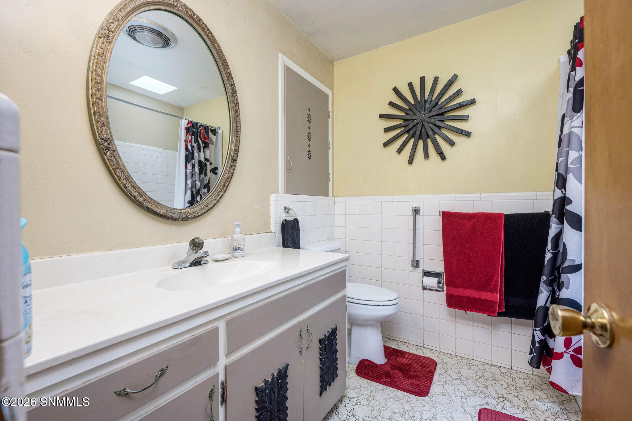 23-web-or-mls-Snappin Homes (Crescent198