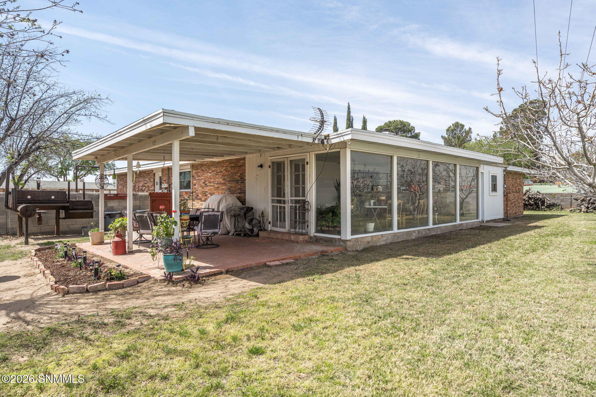 36-web-or-mls-Snappin Homes (Crescent198