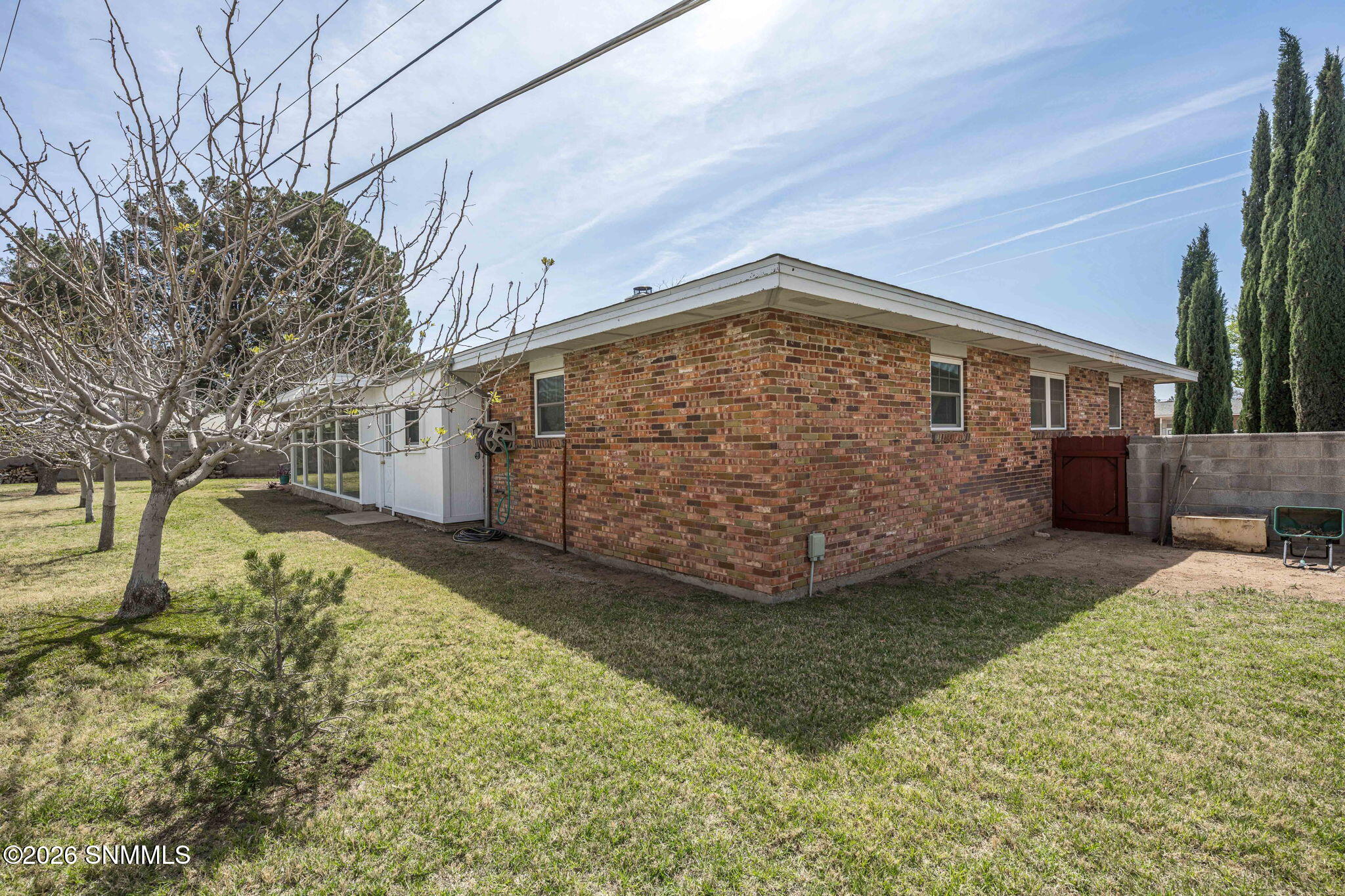 41-web-or-mls-Snappin Homes (Crescent198