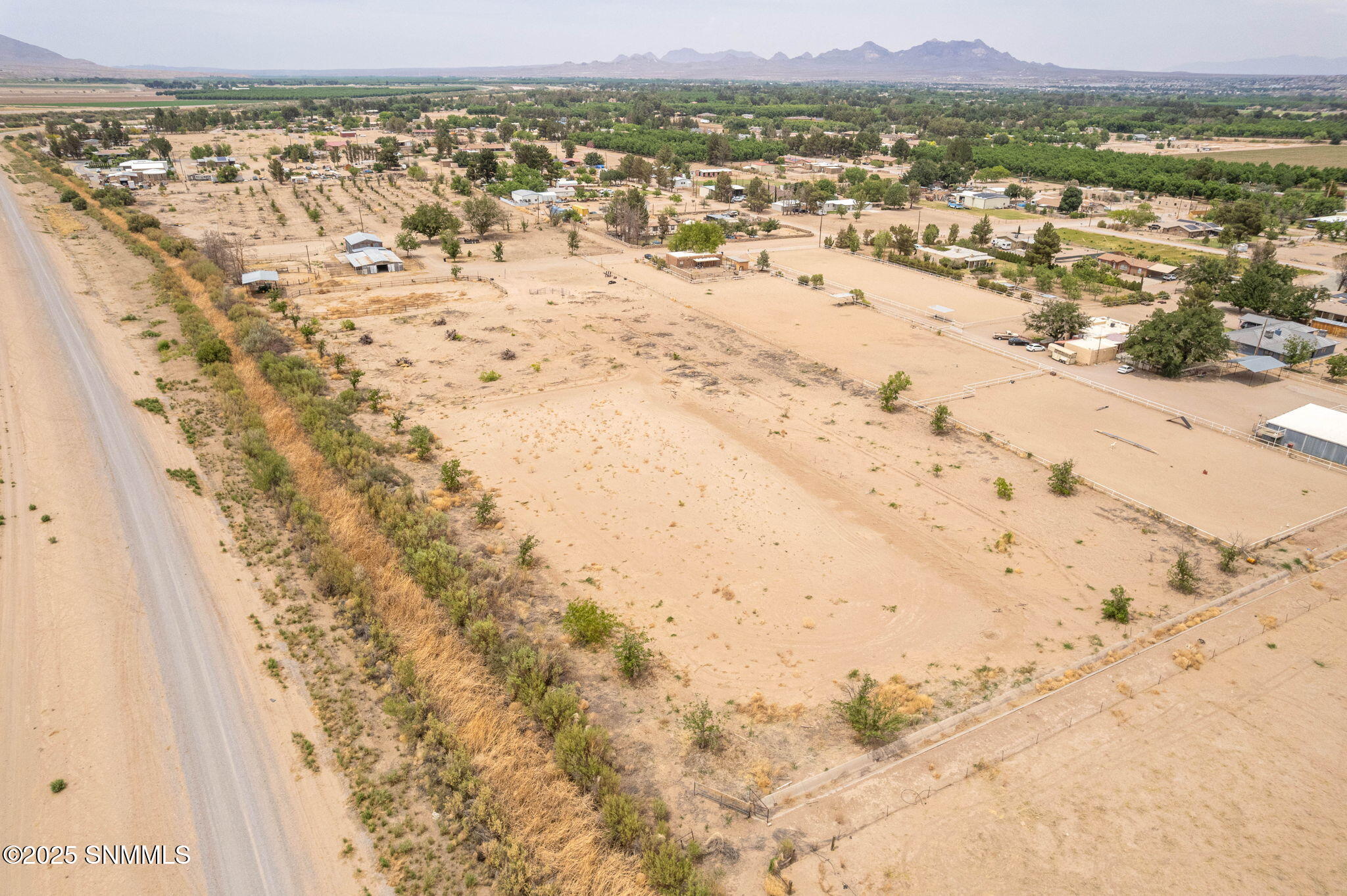 4-web-or-mls-Snappin Homes (WillowCreekR