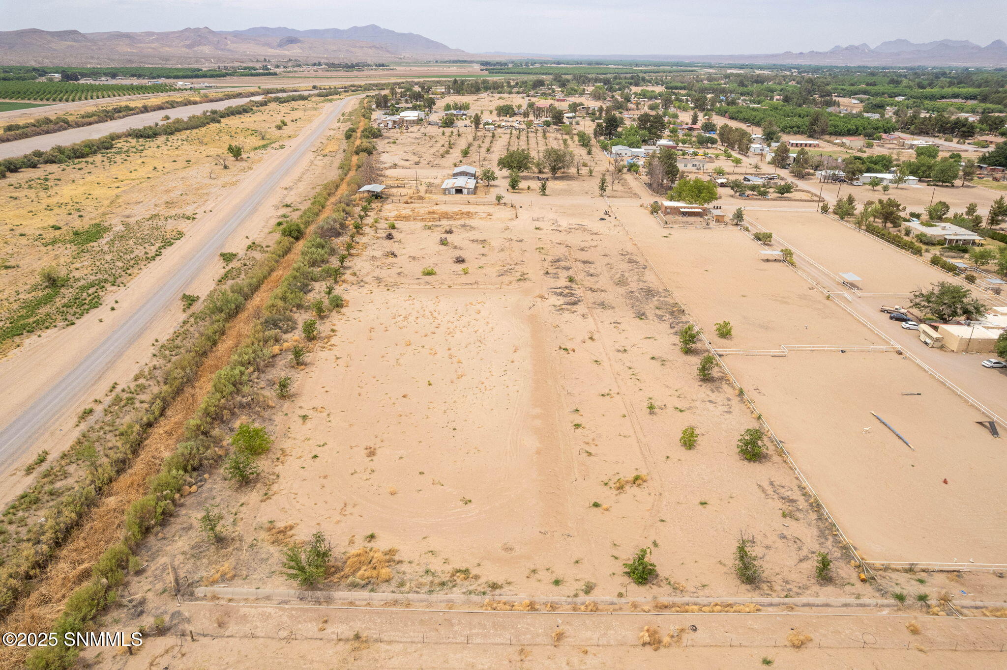 5-web-or-mls-Snappin Homes (WillowCreekR