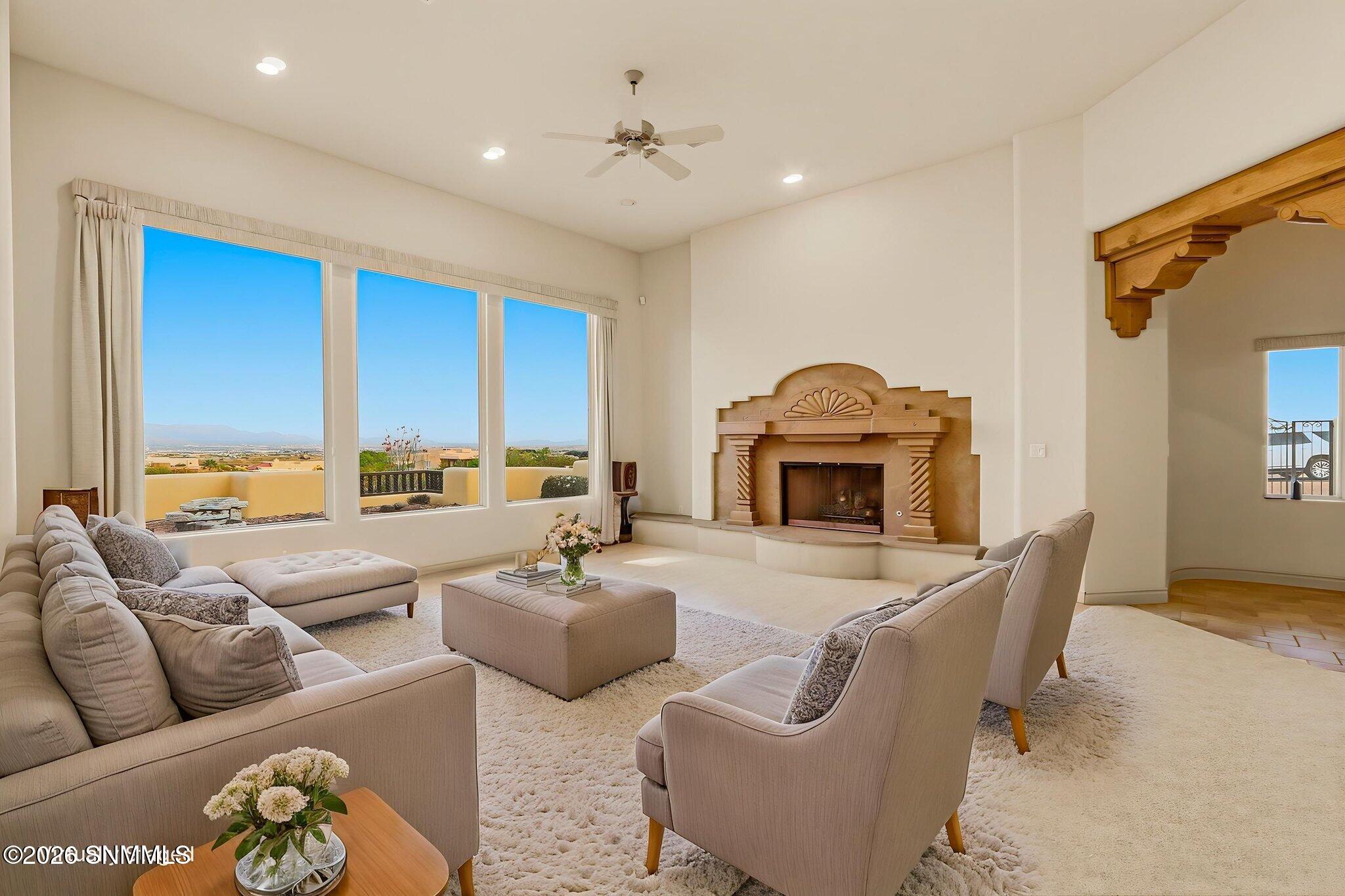 27-web-or-mls-IMG_7606 virtually staged