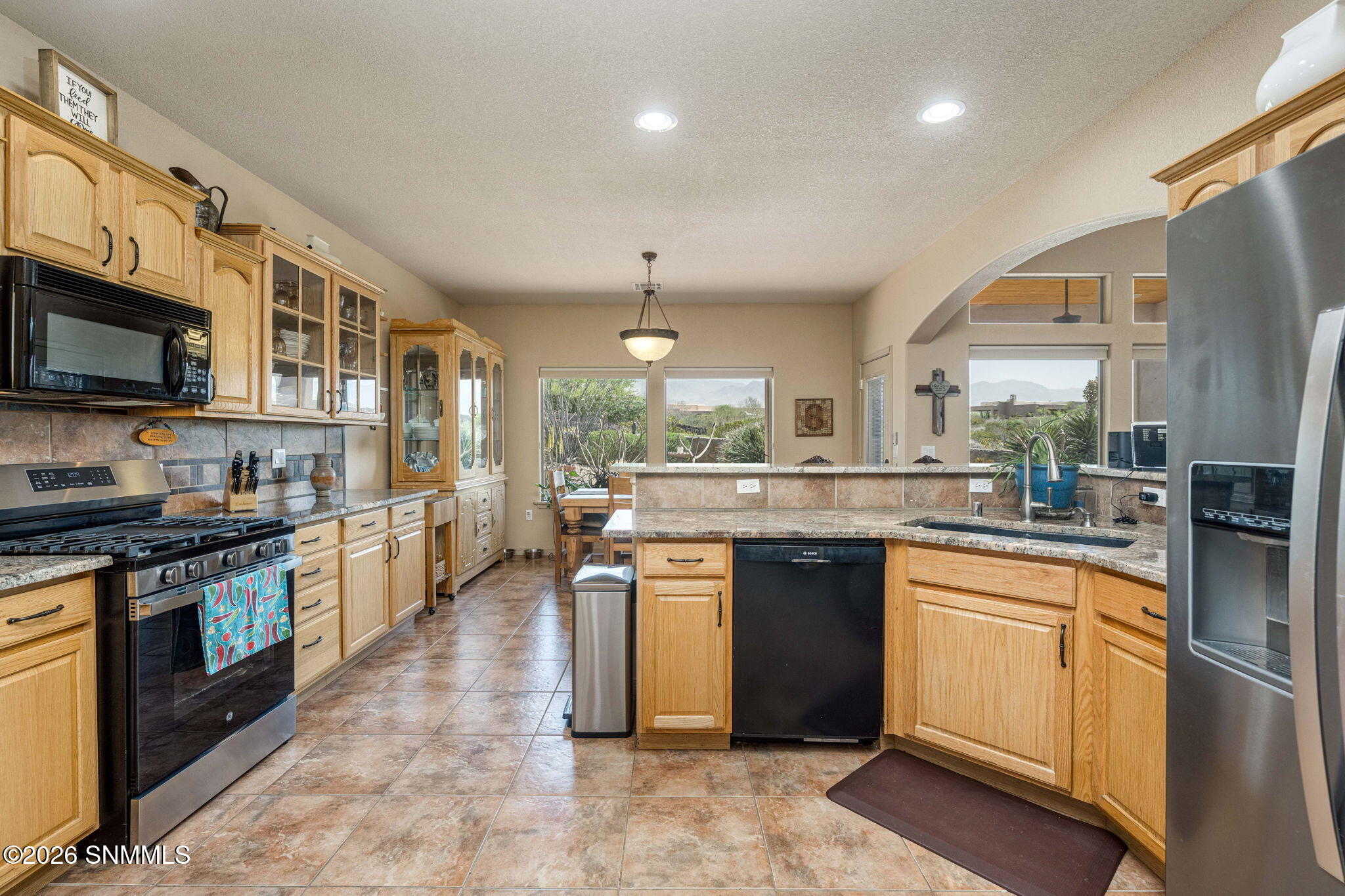 15-web-or-mls-Snappin Homes (Firethorn40