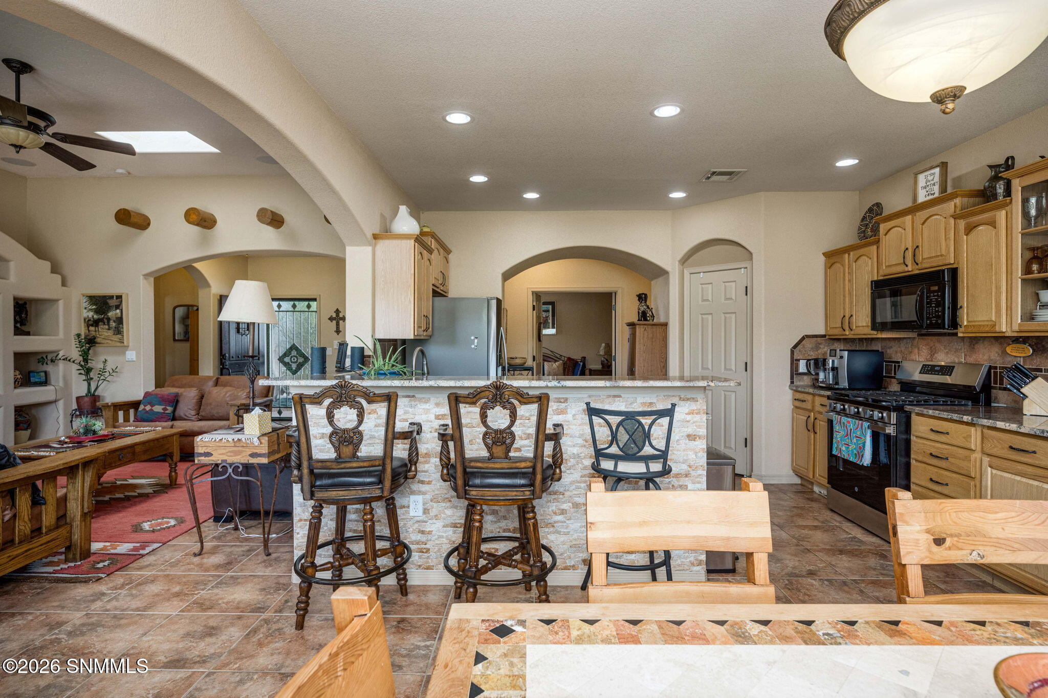 18-web-or-mls-Snappin Homes (Firethorn40