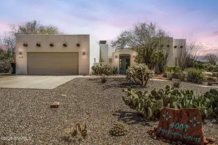 4009 Firethorn Court, Las Cruces, New Mexico 88011, 3 Bedrooms Bedrooms, ,2 BathroomsBathrooms,Residential,For Sale,Firethorn,2601058