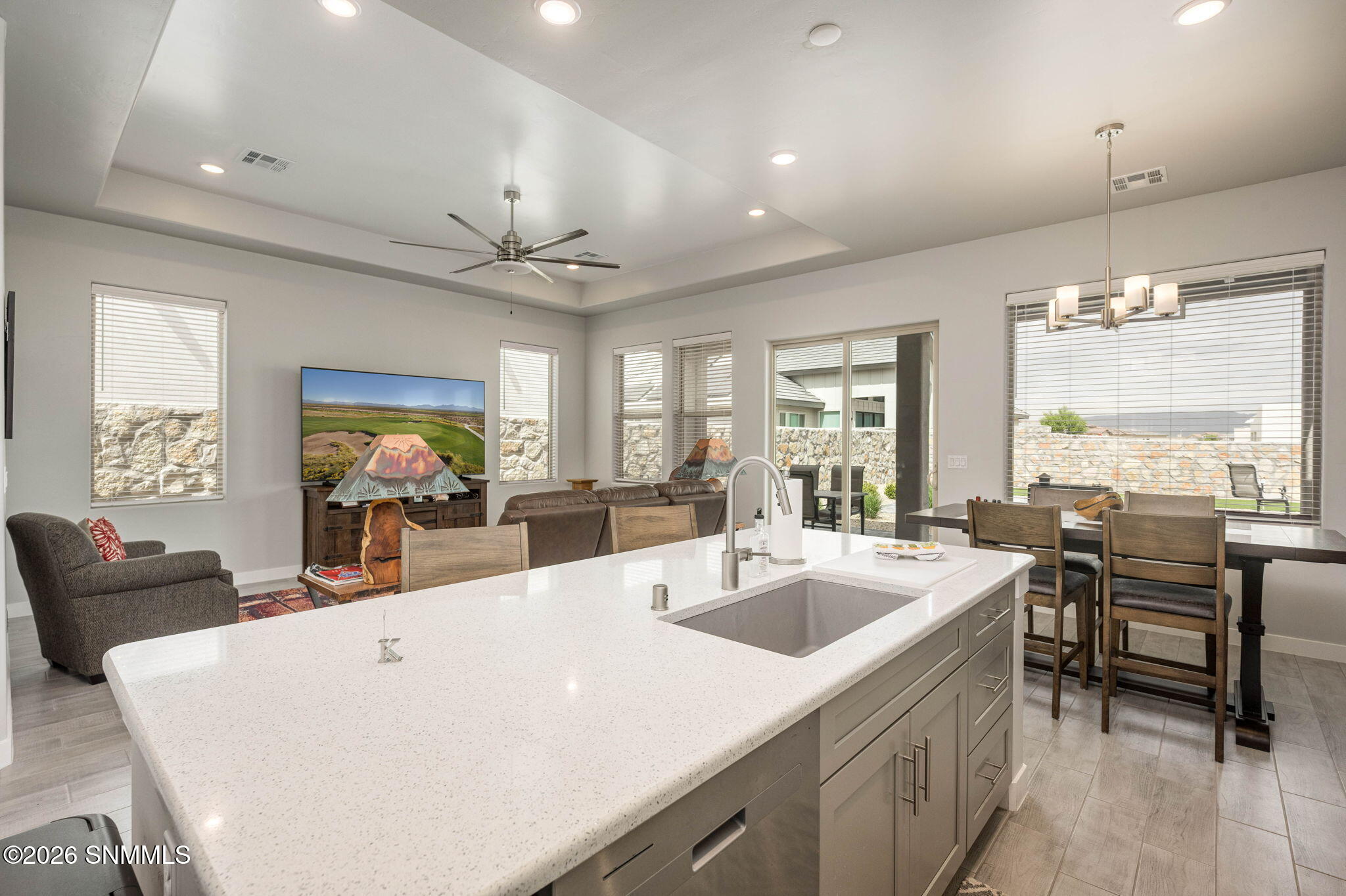 14-web-or-mls-Snappin Homes (BlueStar761