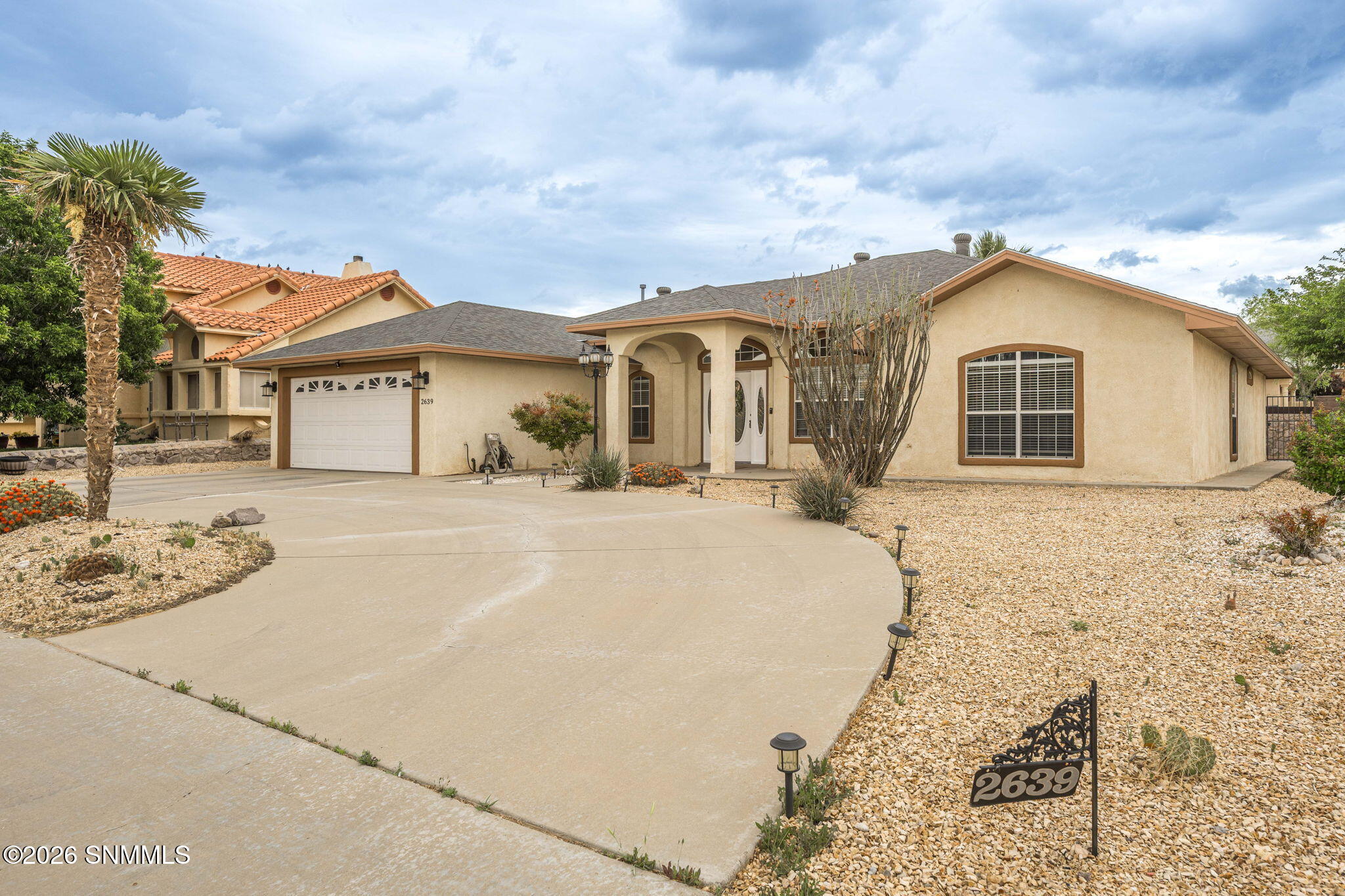 2-web-or-mls-Snappin Homes (Oakmont2639)