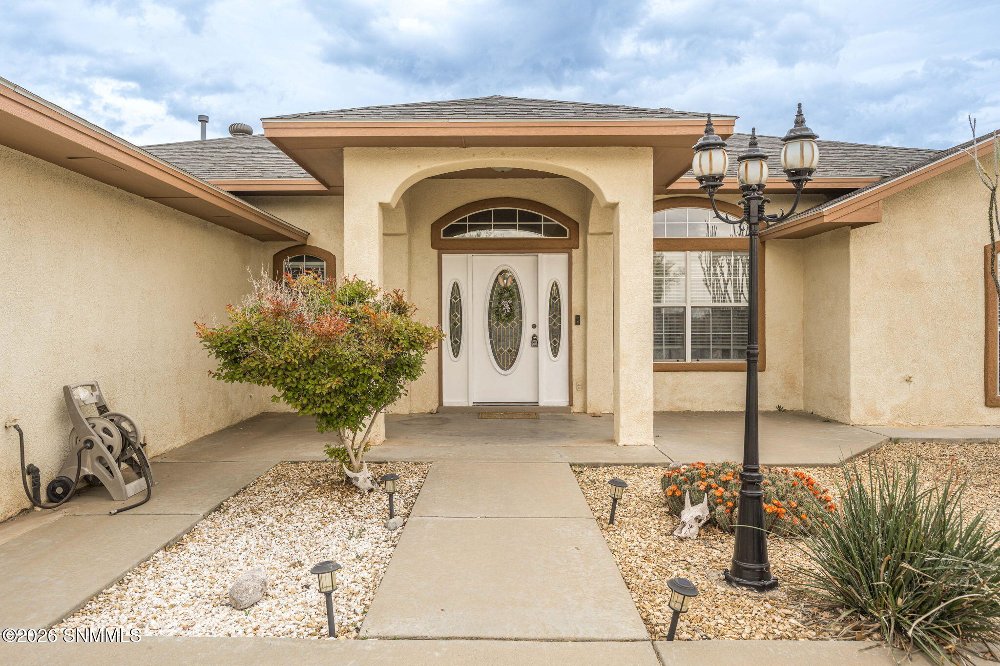 4-web-or-mls-Snappin Homes (Oakmont2639)