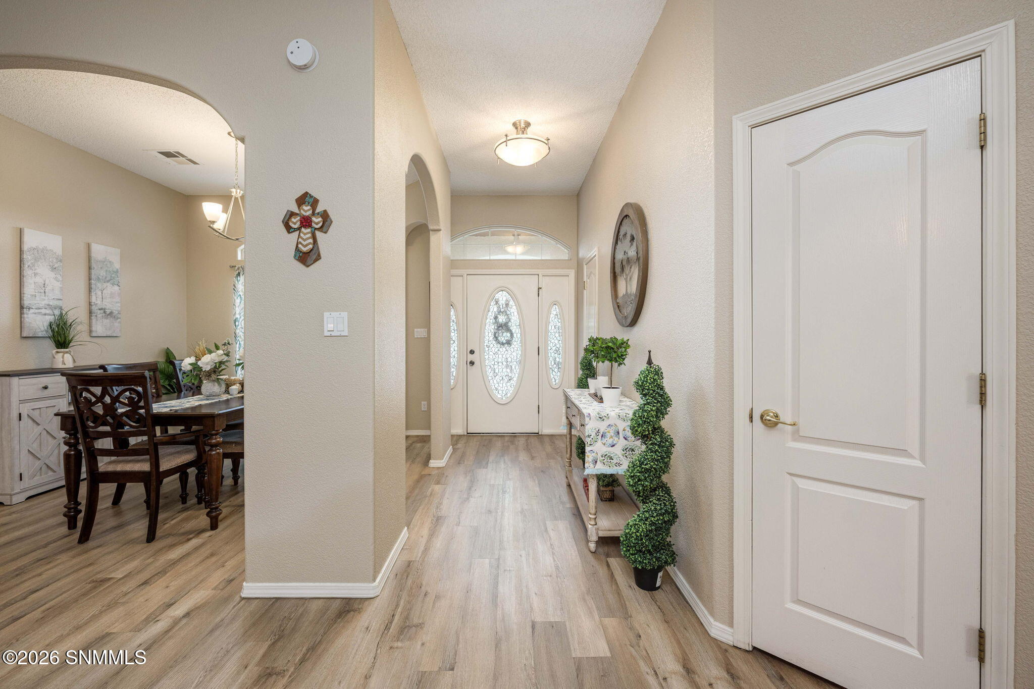 6-web-or-mls-Snappin Homes (Oakmont2639)