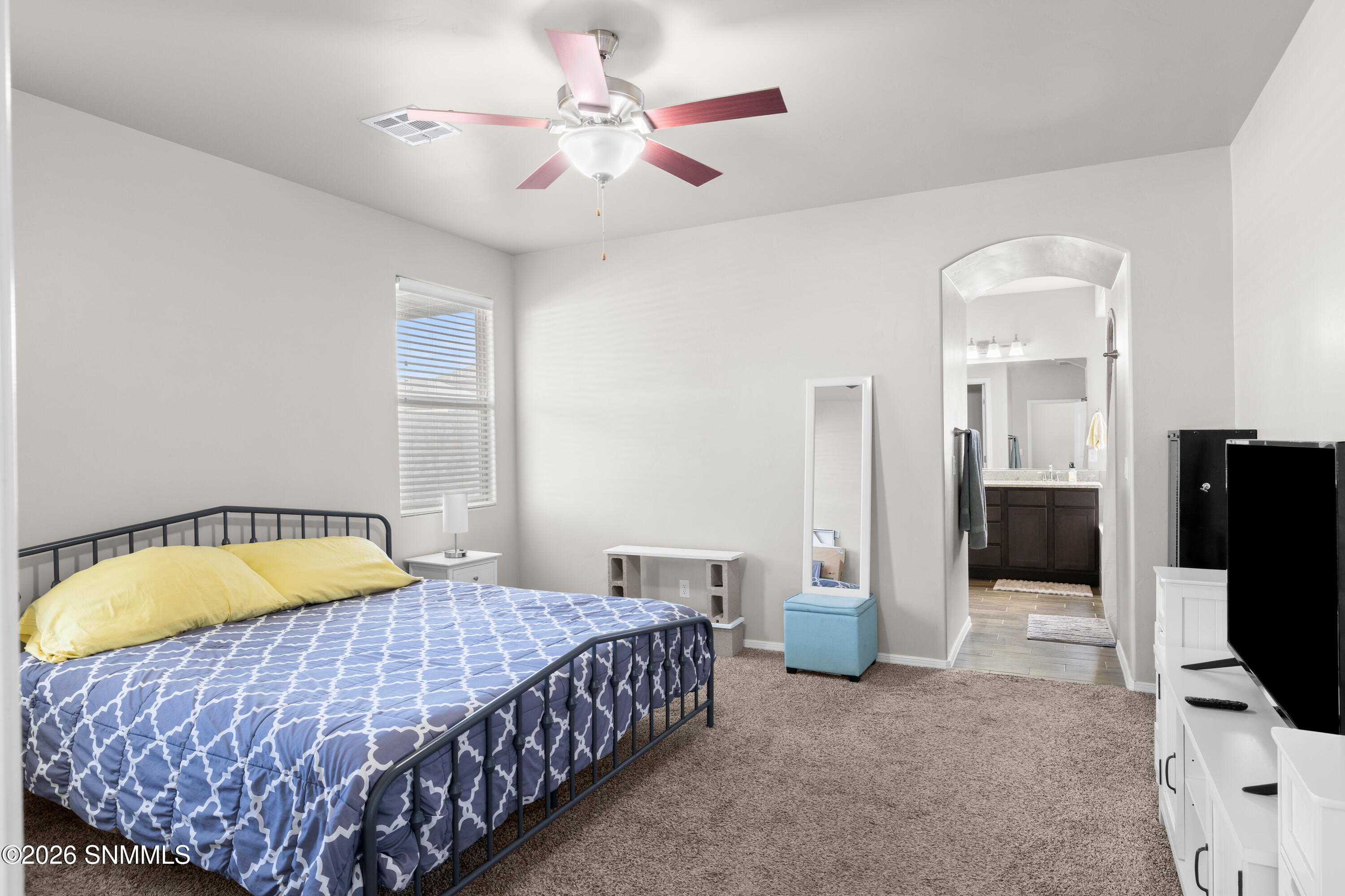 1355 Bison-Springs-MLS-Camera-Guy-13