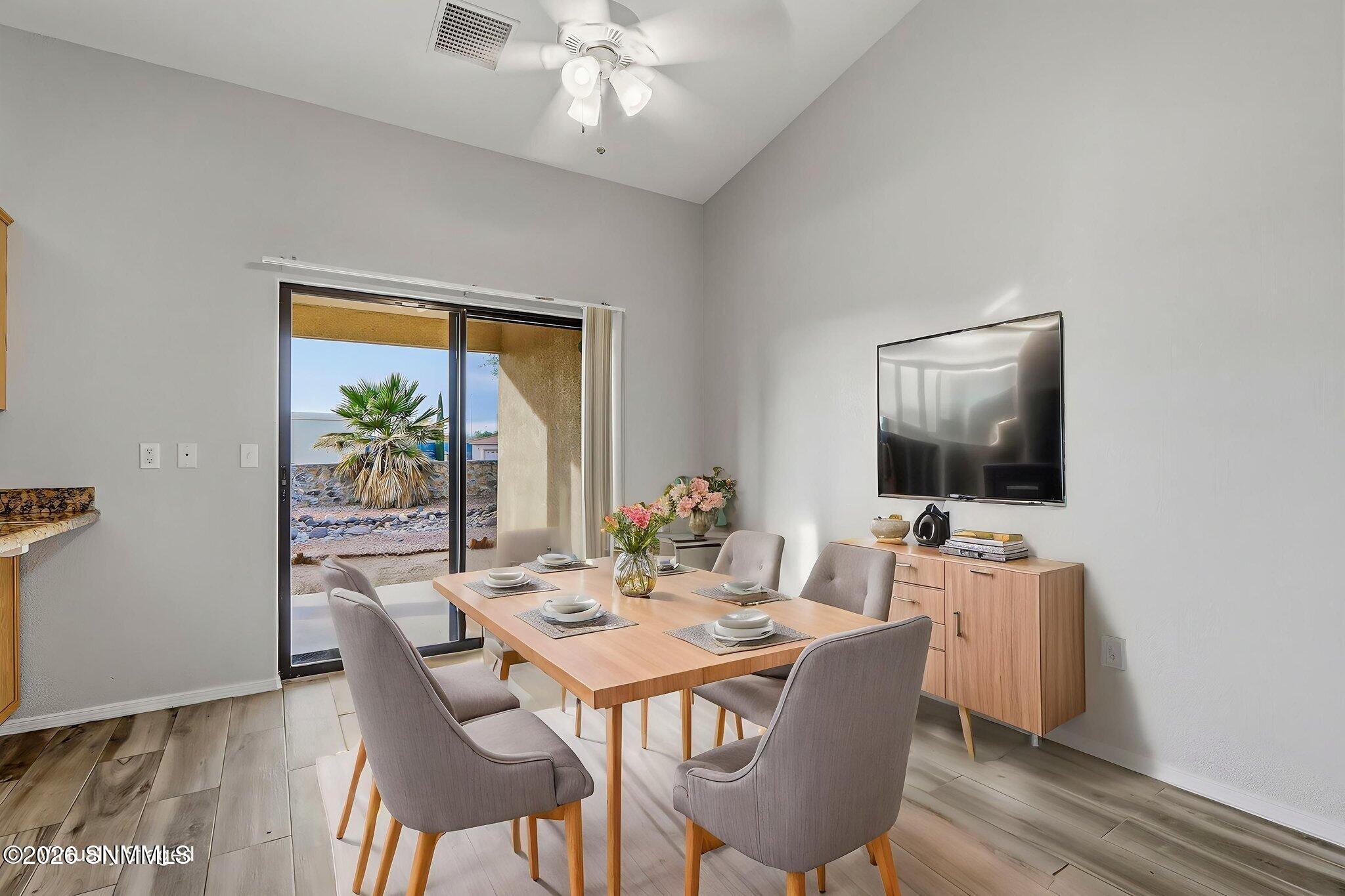 26-web-or-mls-IMG_5201 virtually staged