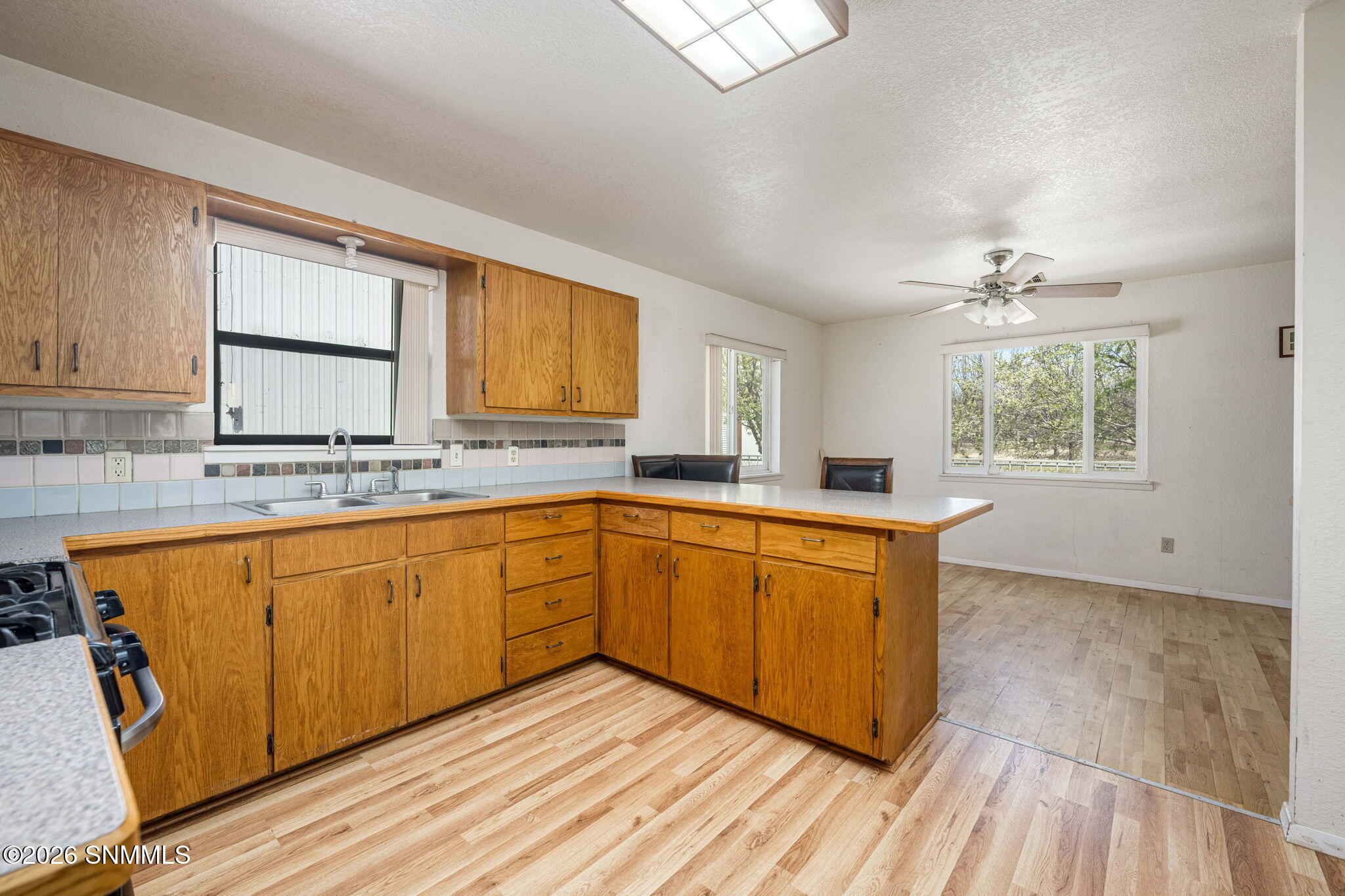 14-web-or-mls-Snappin Homes (Polvadera21