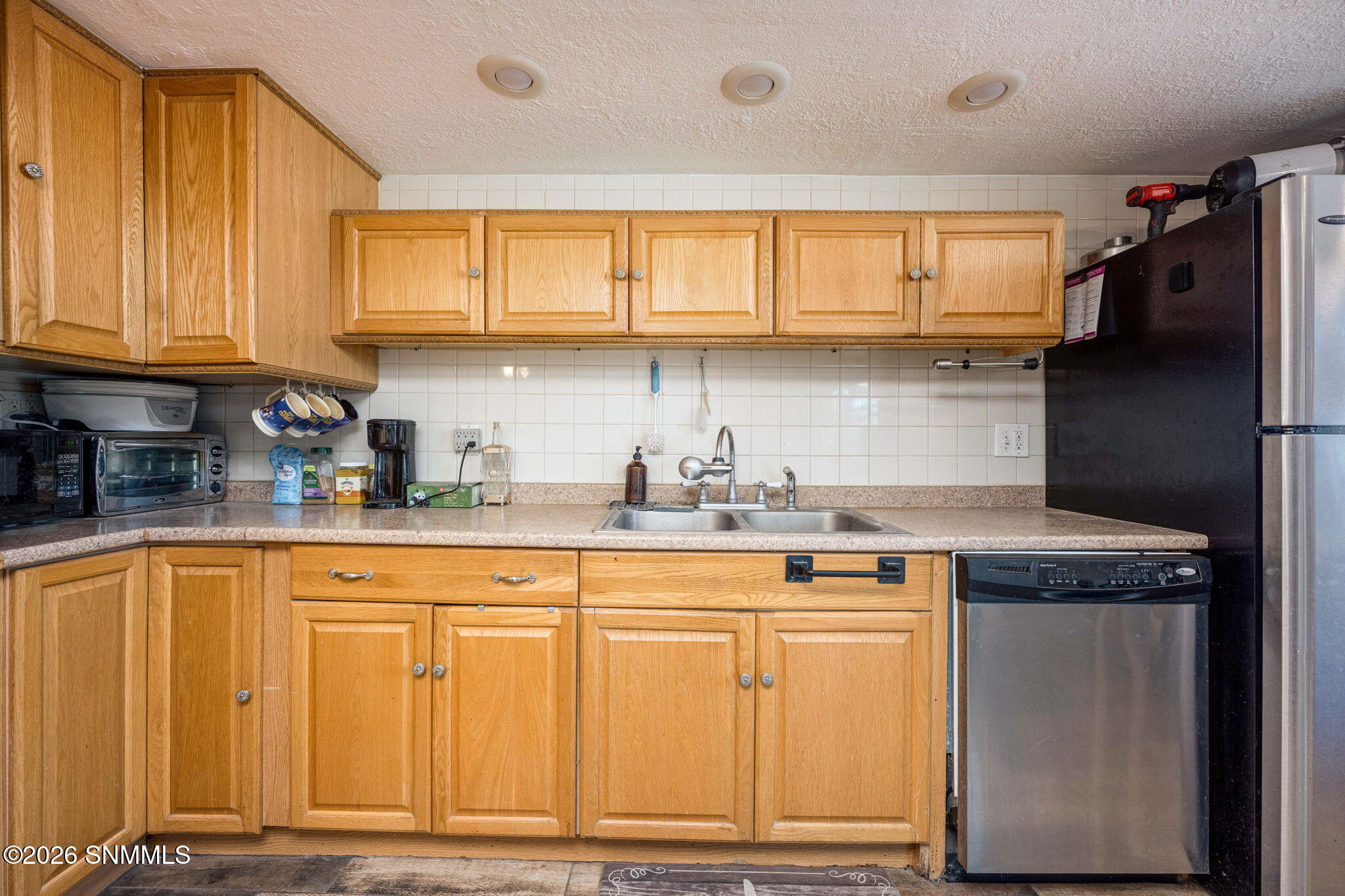 13-web-or-mls-Snappin Homes (Louise1921)