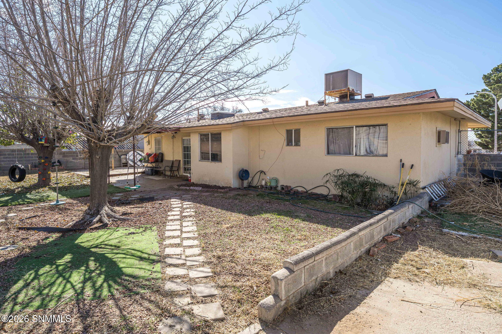 35-web-or-mls-Snappin Homes (Louise1921)