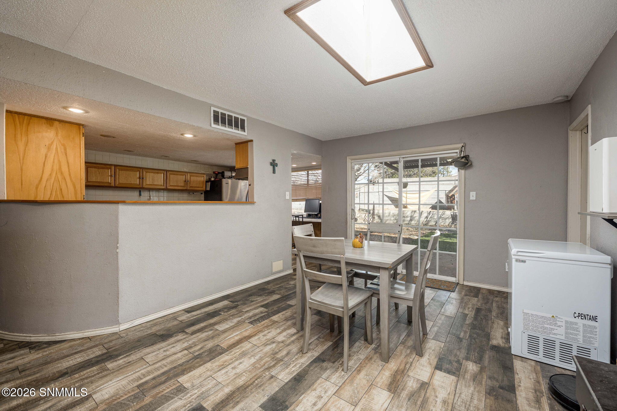 9-web-or-mls-Snappin Homes (Louise1921)-