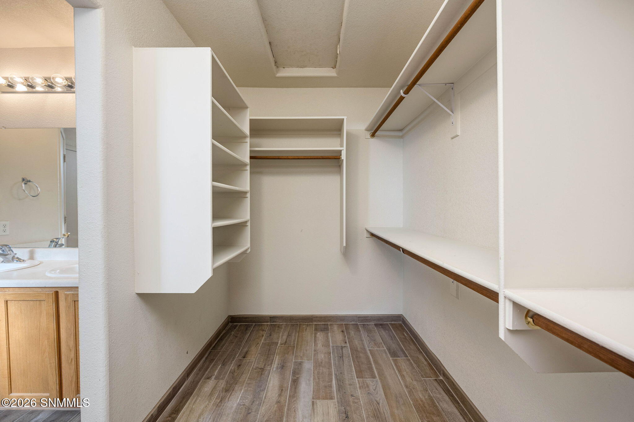 24-web-or-mls-Snappin Homes (CloudDance6