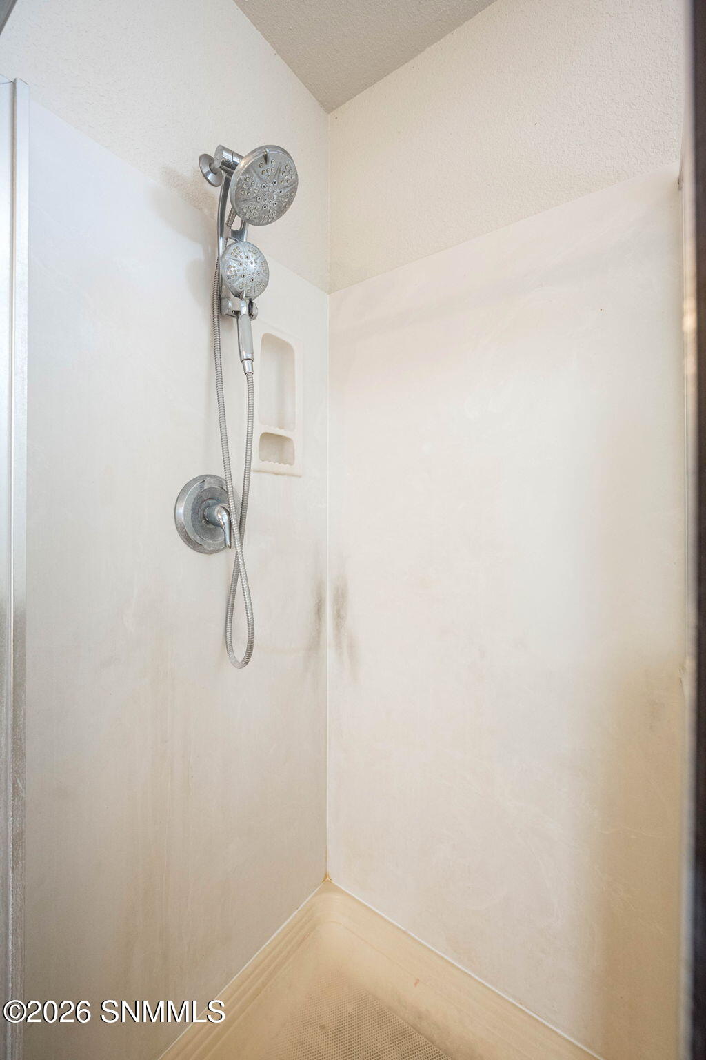 26-web-or-mls-Snappin Homes (CloudDance6