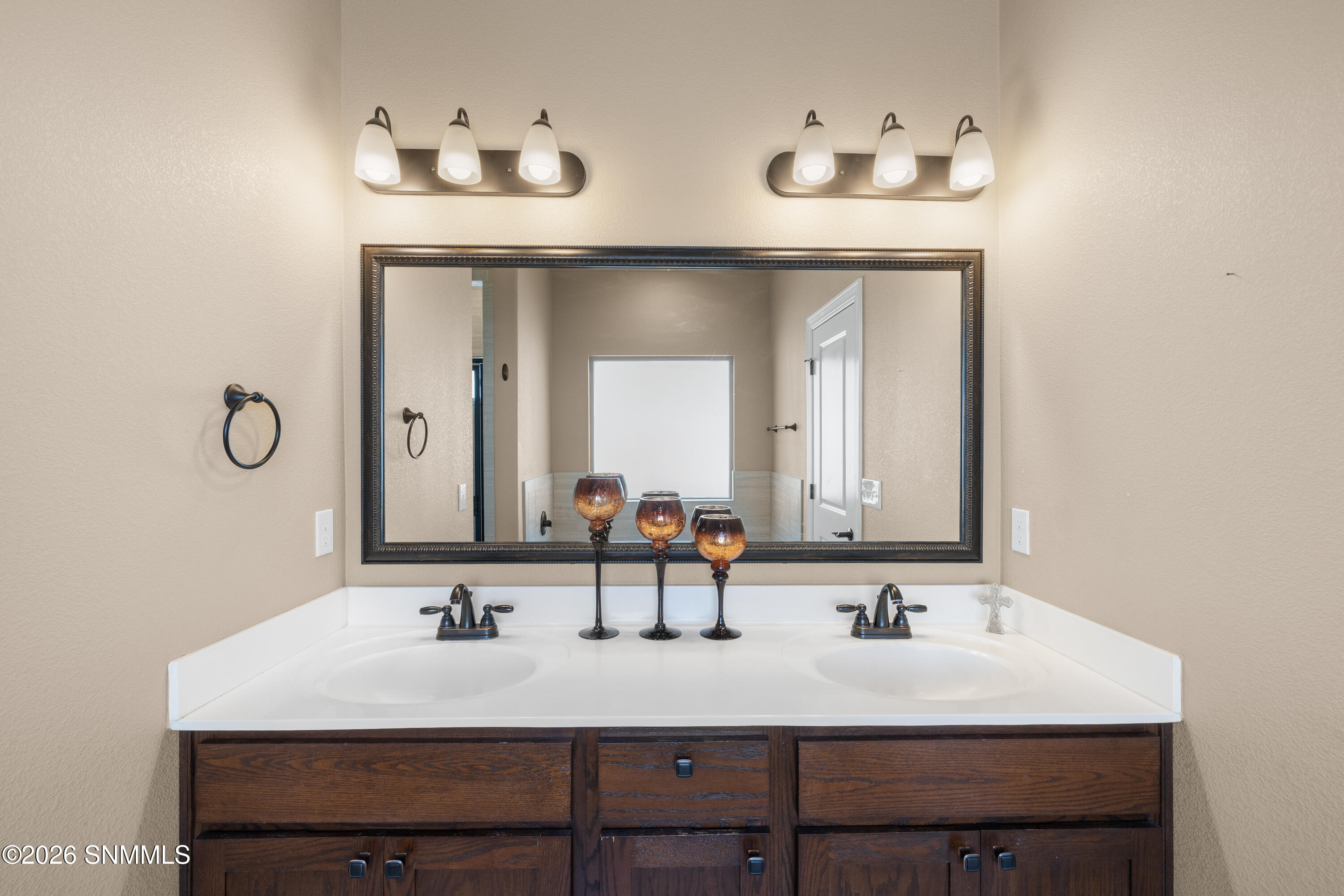 917-Broze-Hill-MLS-Camera-Guy-15