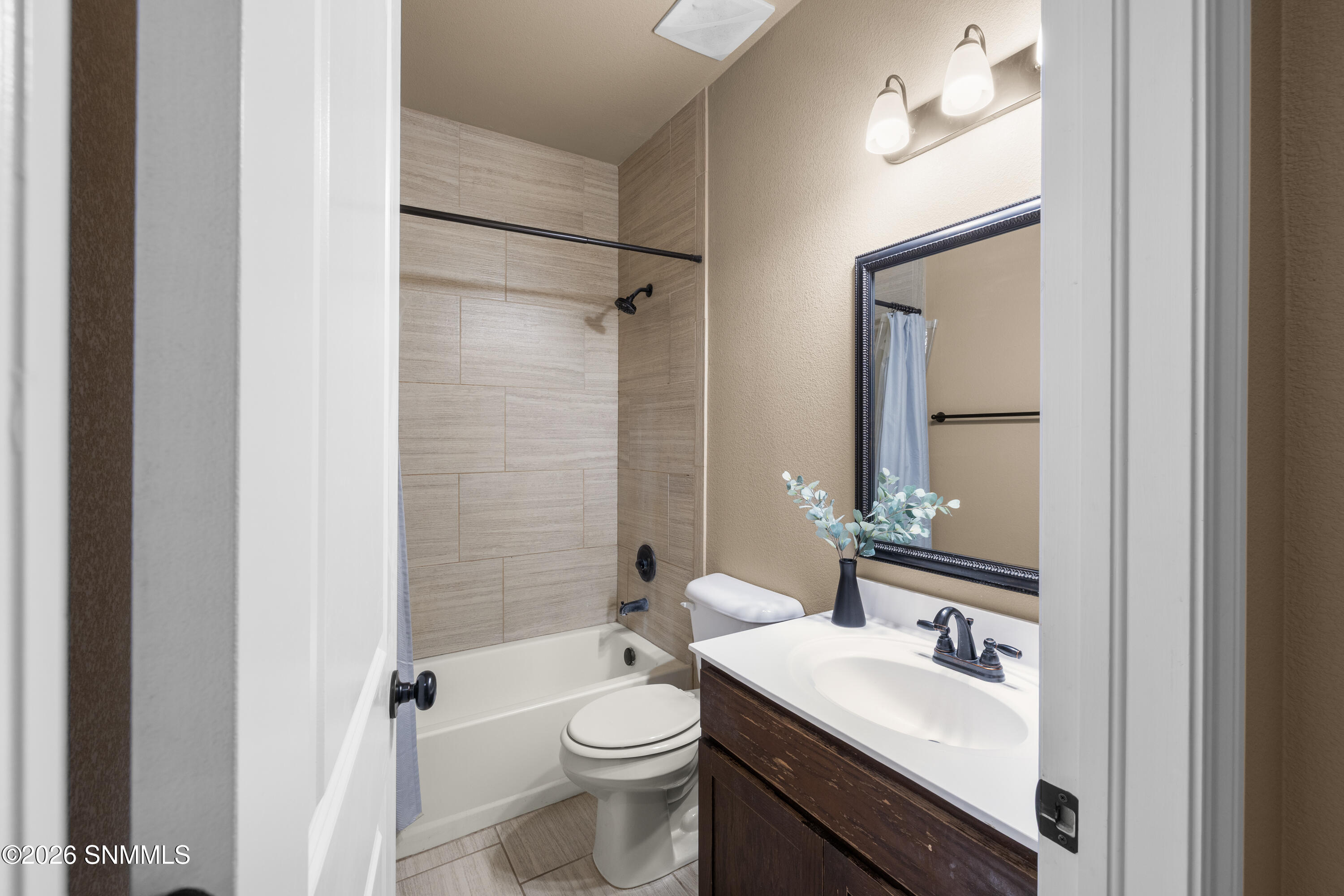 917-Broze-Hill-MLS-Camera-Guy-19