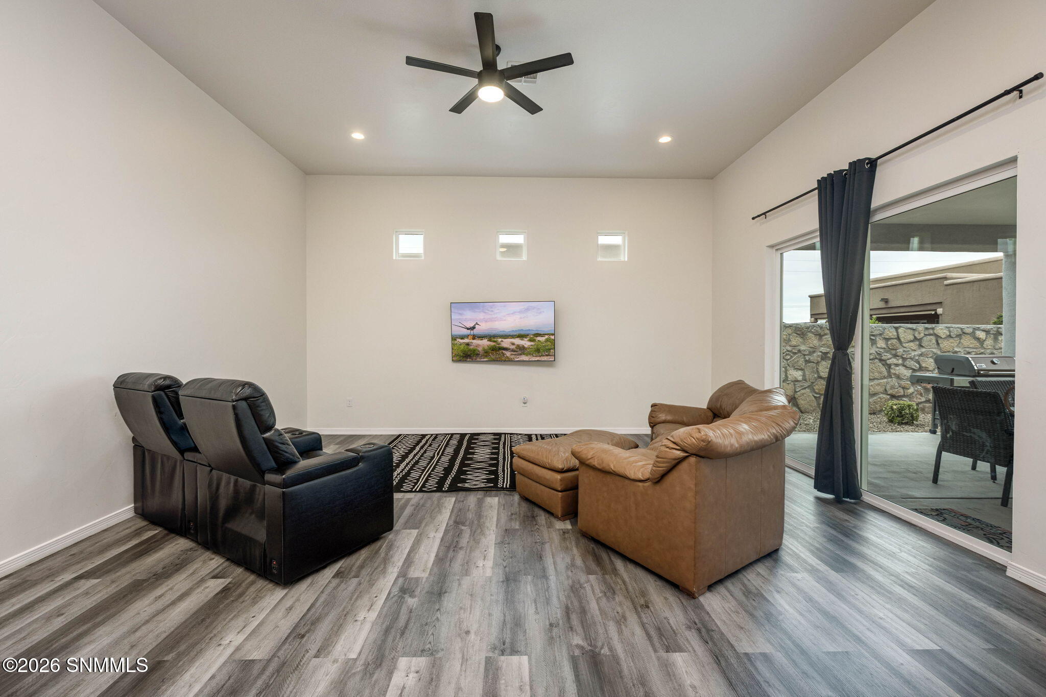 9-web-or-mls-Snappin Homes (Arosa6041)-9