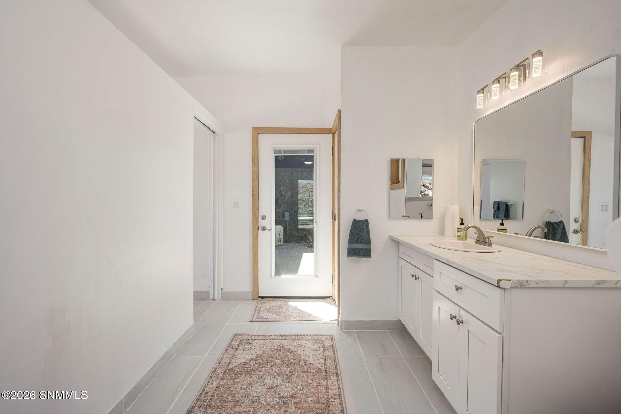 24-web-or-mls-Snappin Homes (Namaste34)-