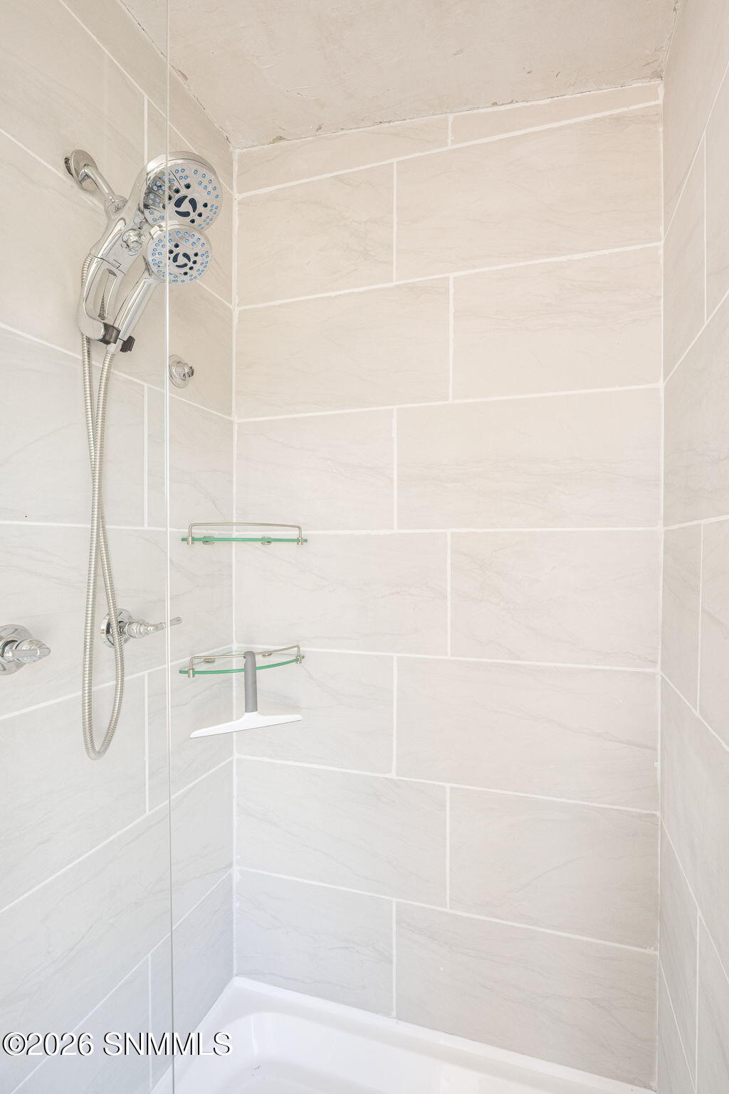 25-web-or-mls-Snappin Homes (Namaste34)-