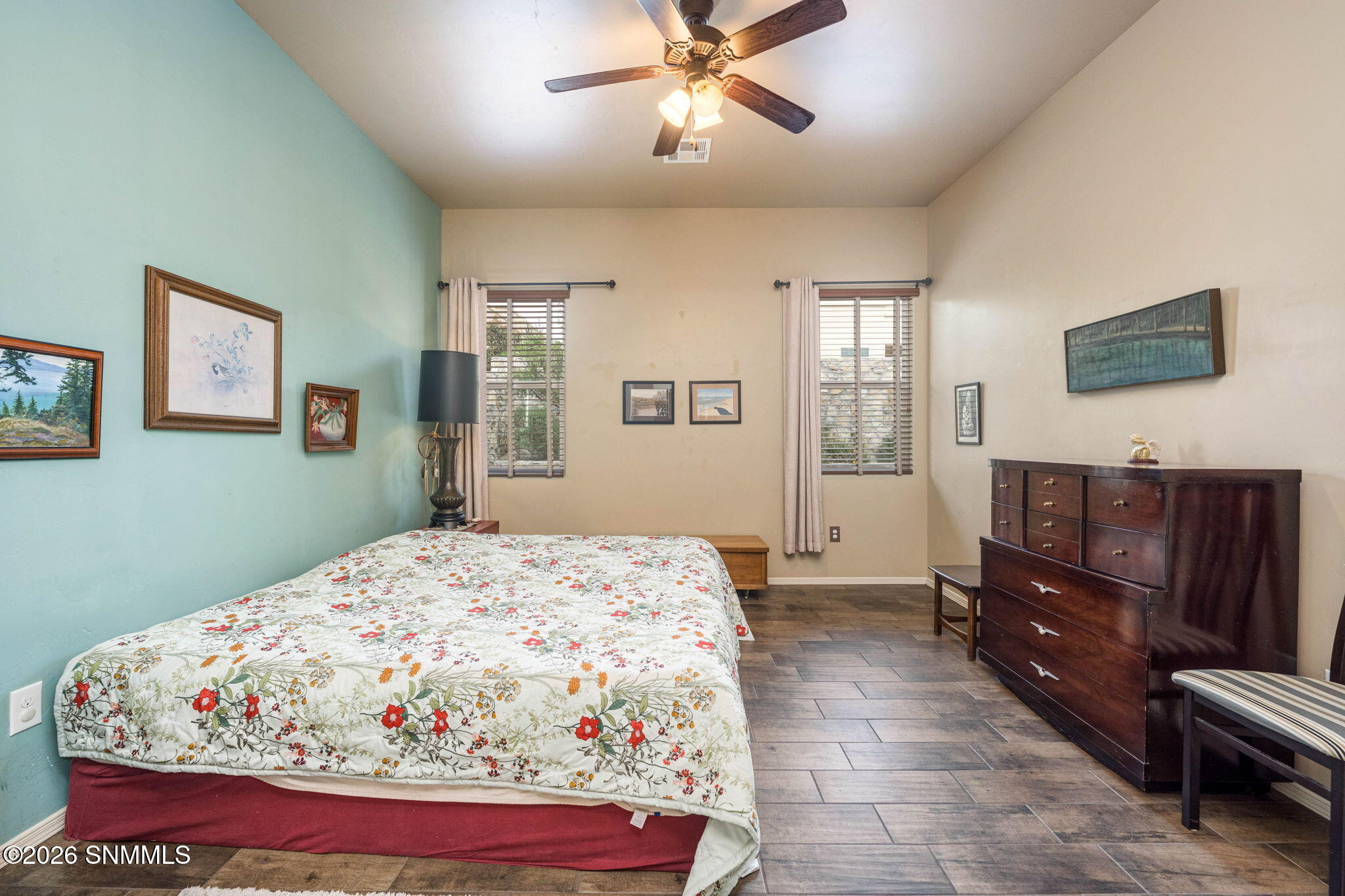 18-web-or-mls-Snappin Homes (Seville4116