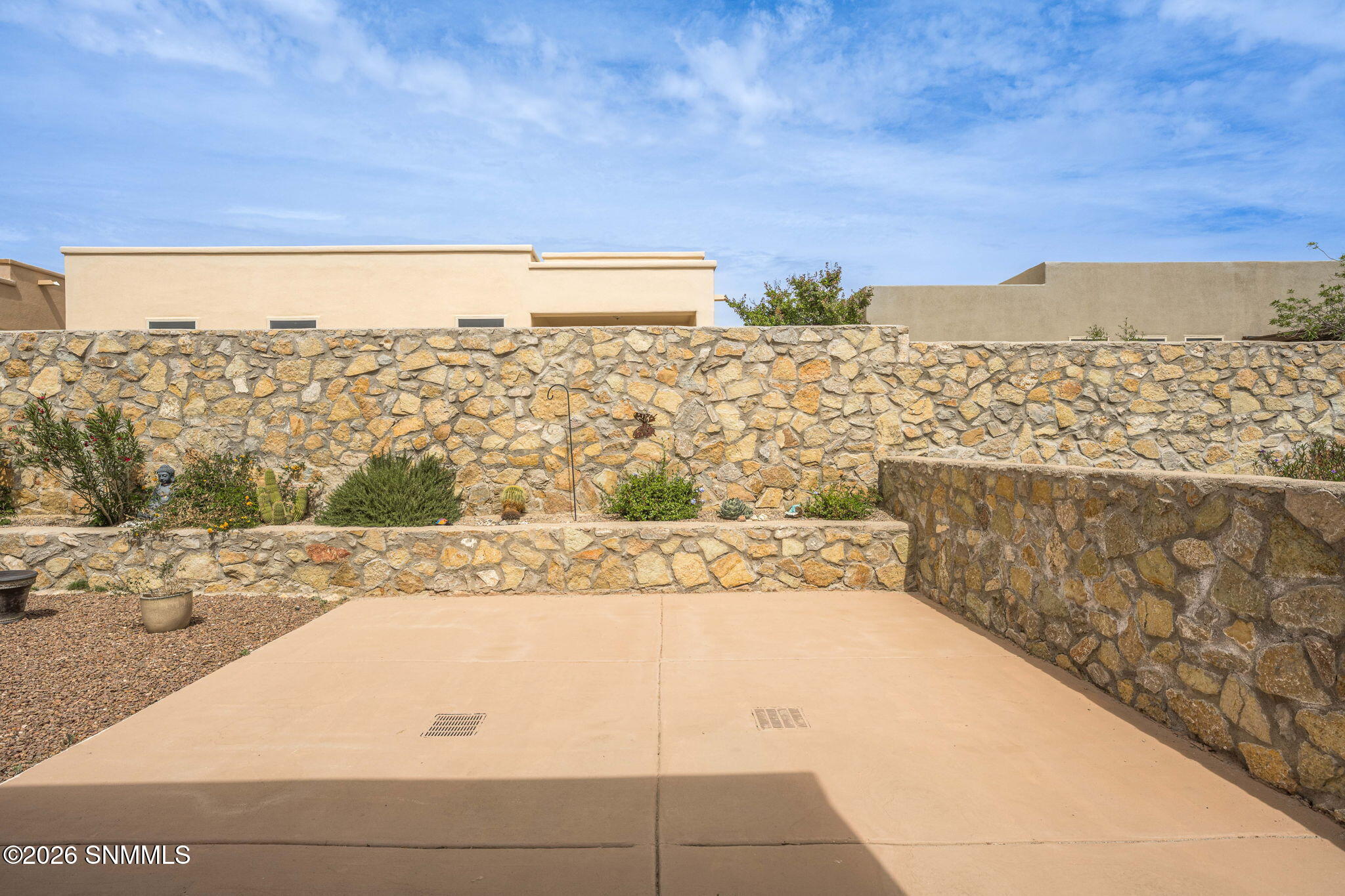 28-web-or-mls-Snappin Homes (Seville4116