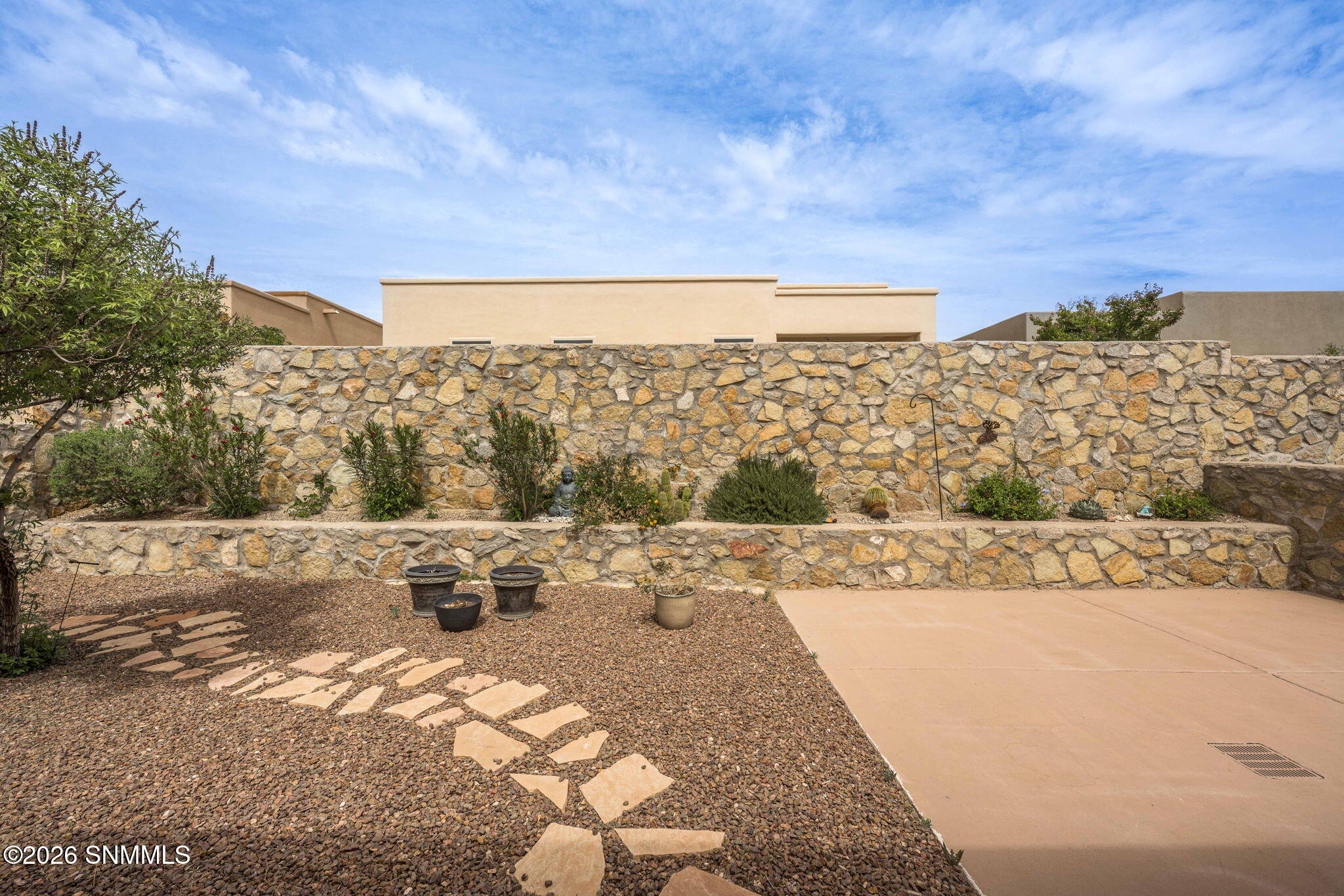 33-web-or-mls-Snappin Homes (Seville4116