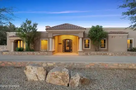 4705 Lost Wrangler Way, Las Cruces, New Mexico 88007, 5 Bedrooms Bedrooms, ,3.5 BathroomsBathrooms,Residential,For Sale,Lost Wrangler,2601135