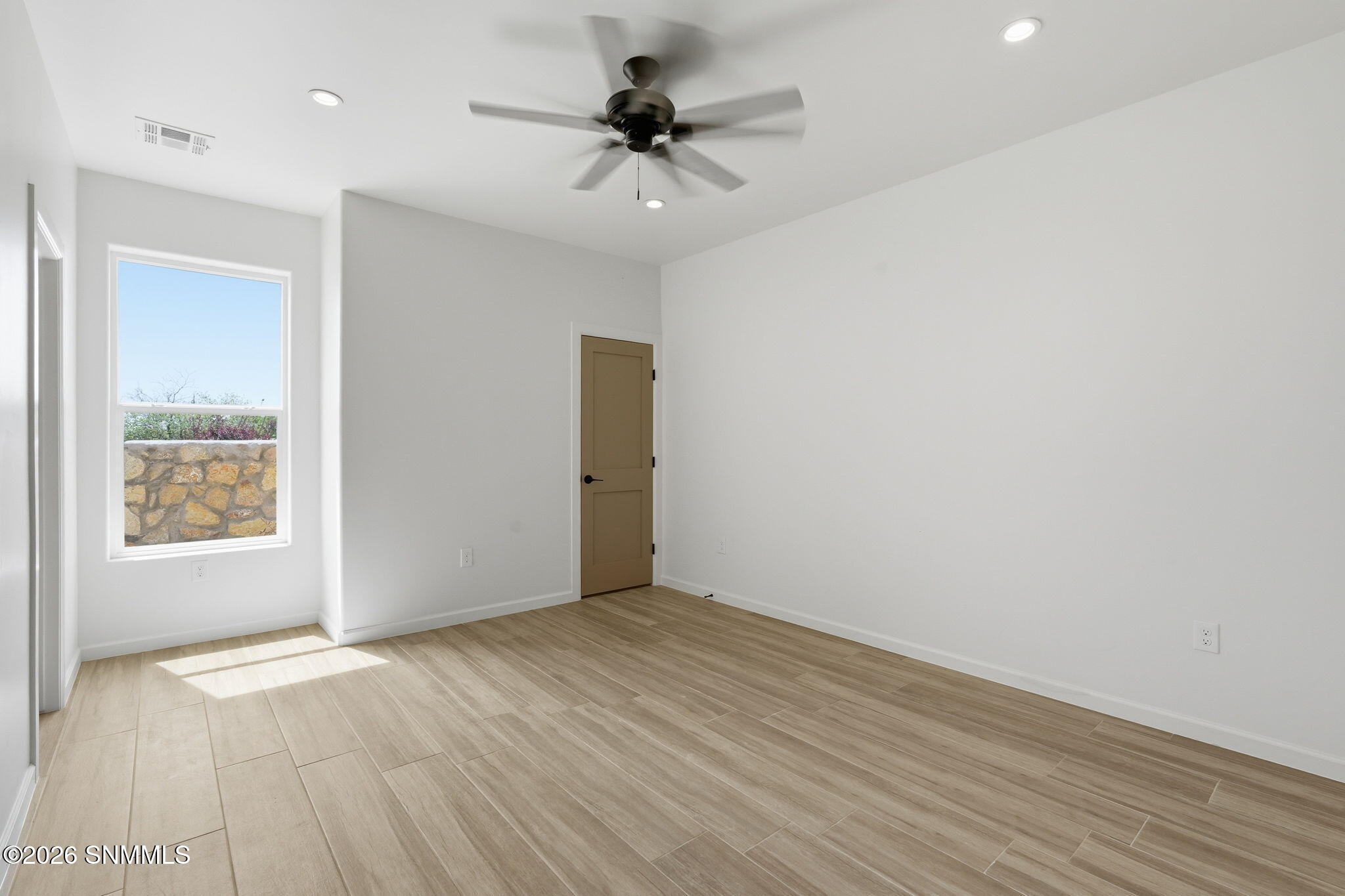 13-web-or-mls-DSC01869