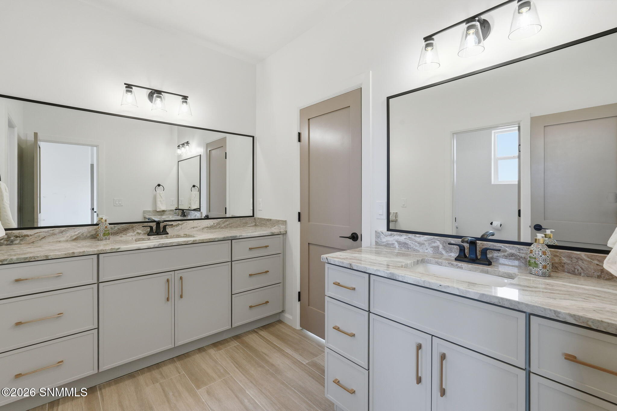 48-web-or-mls-DSC01854