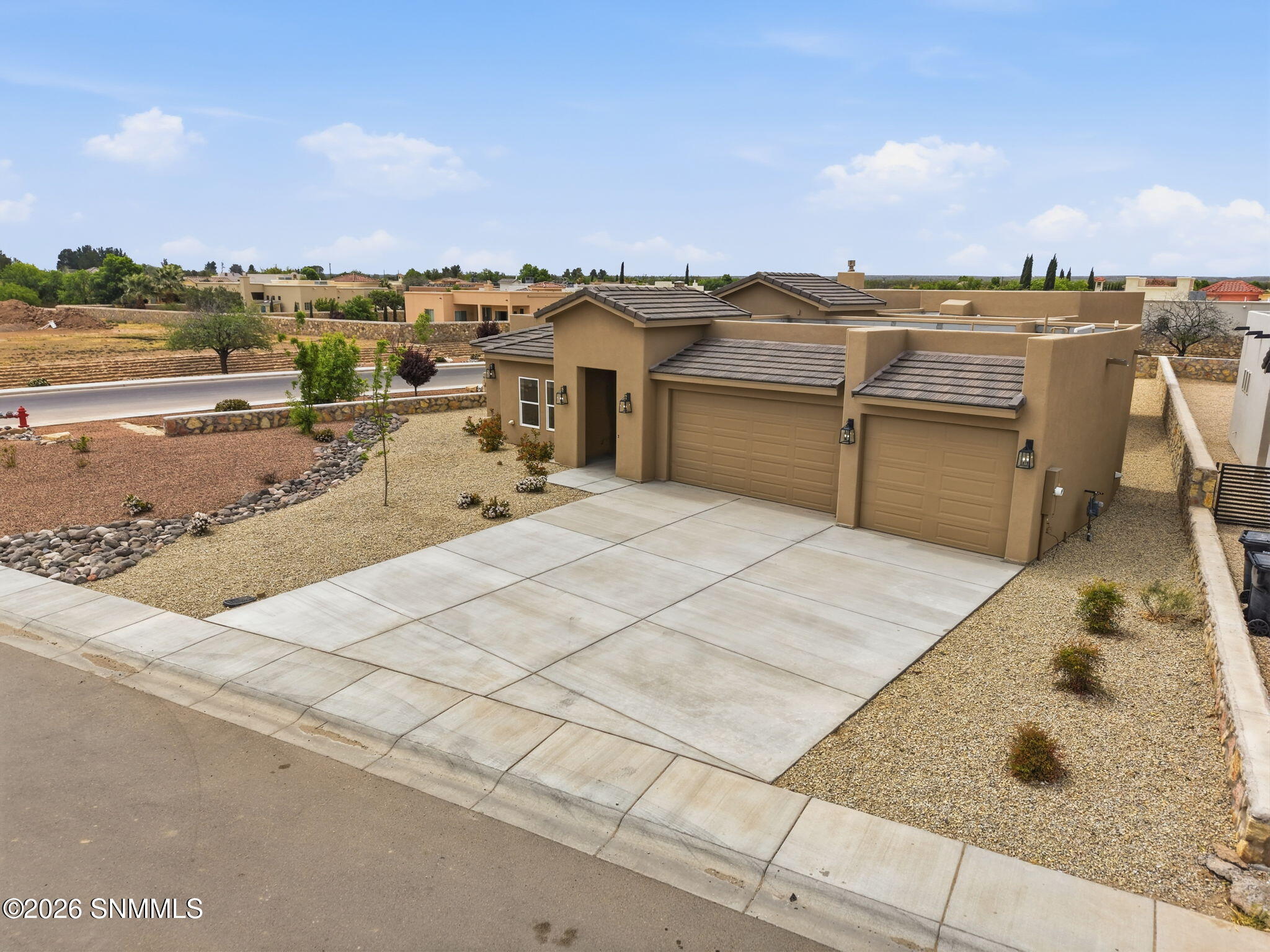 4-web-or-mls-DJI_20260406124159_0712_D