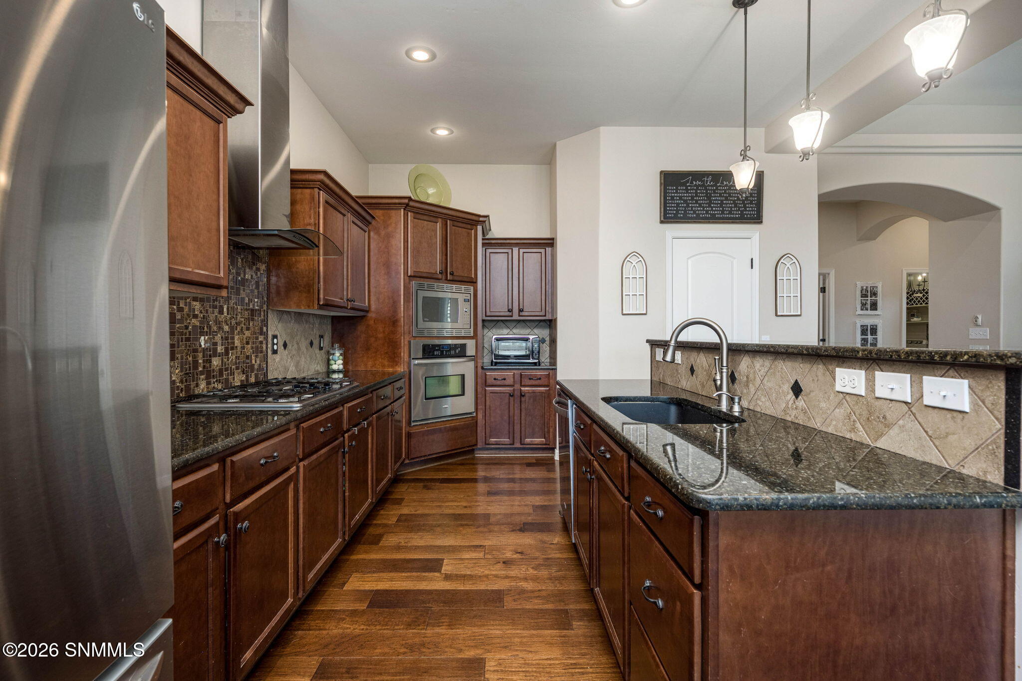 17-web-or-mls-Snappin Homes (Hermia4217)