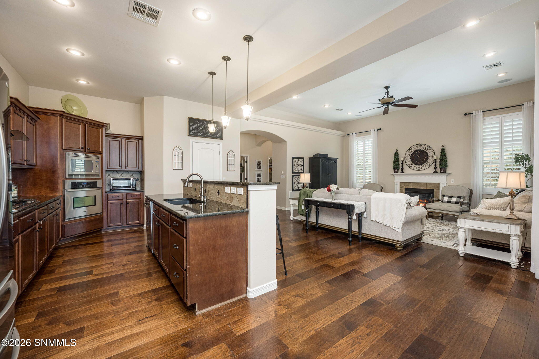 18-web-or-mls-Snappin Homes (Hermia4217)