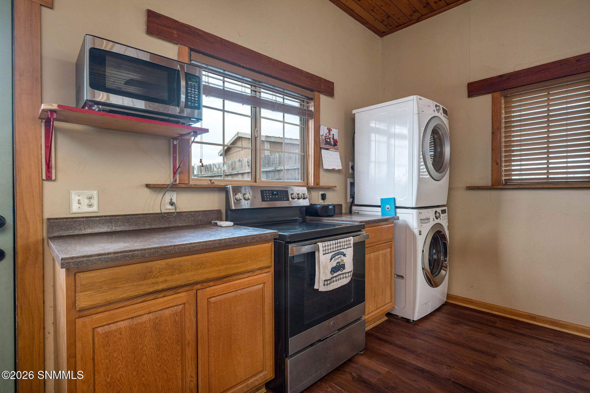 14-web-or-mls-Snappin Homes (DeBaca2920)