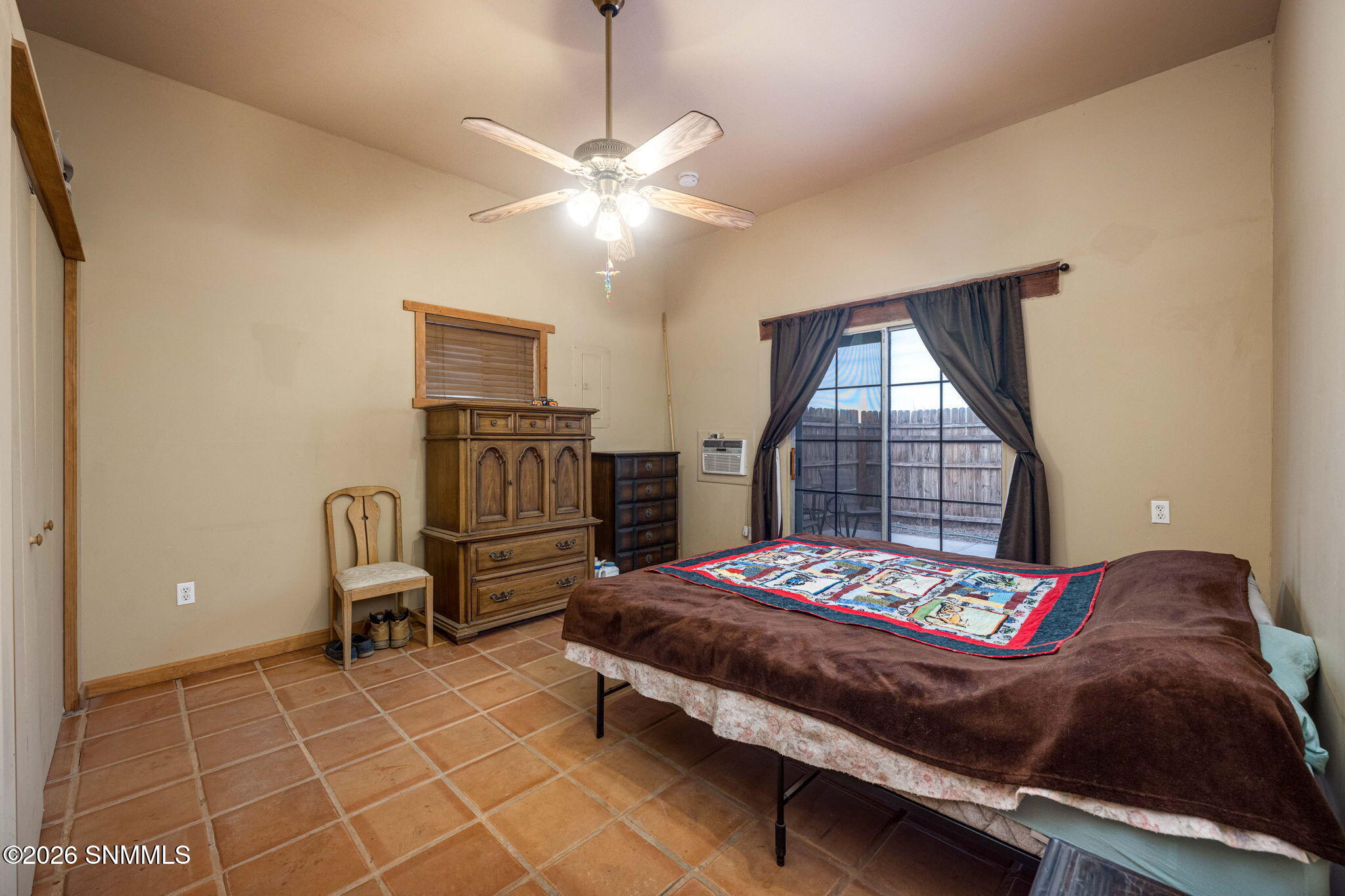 15-web-or-mls-Snappin Homes (DeBaca2920)
