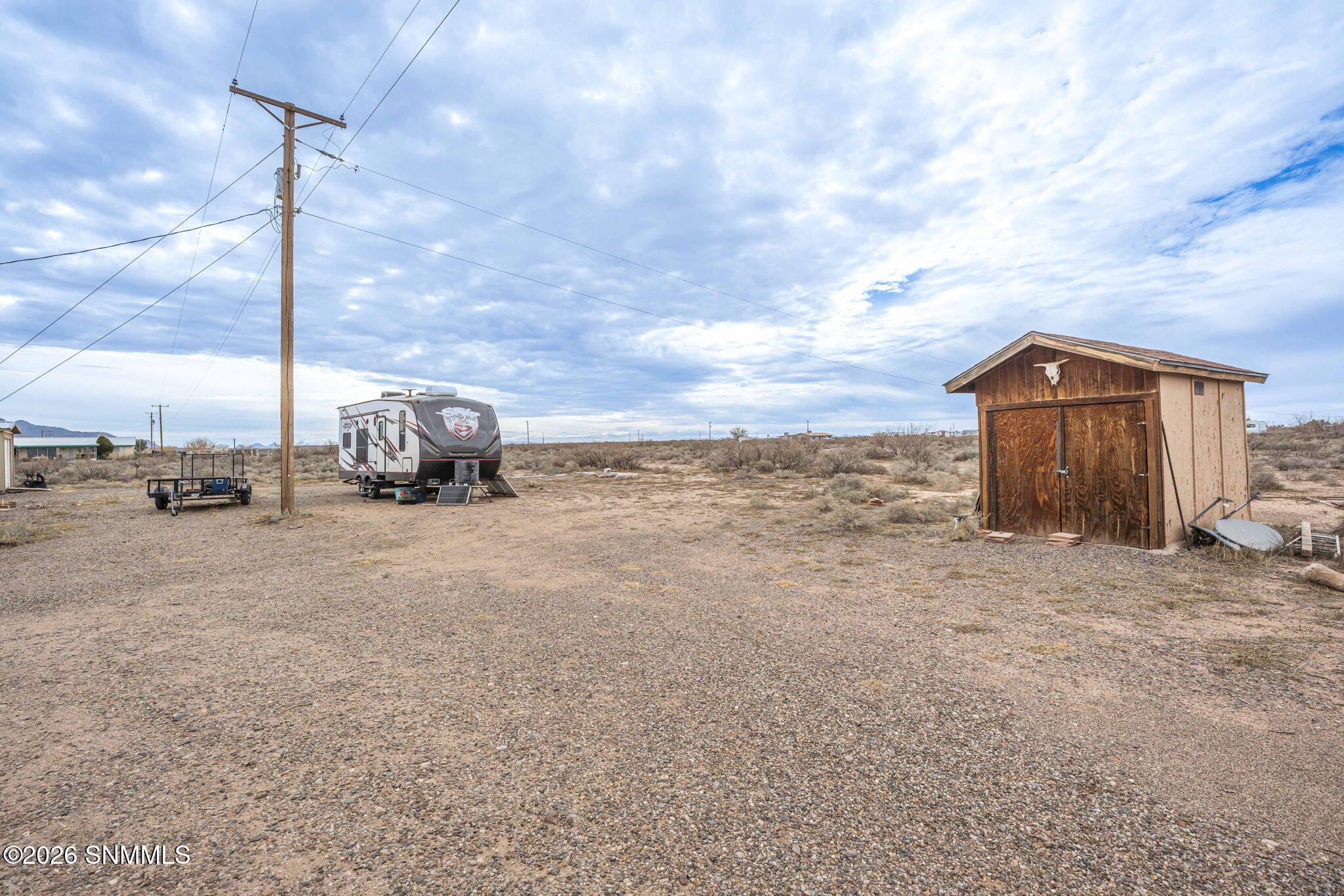 23-web-or-mls-Snappin Homes (DeBaca2920)